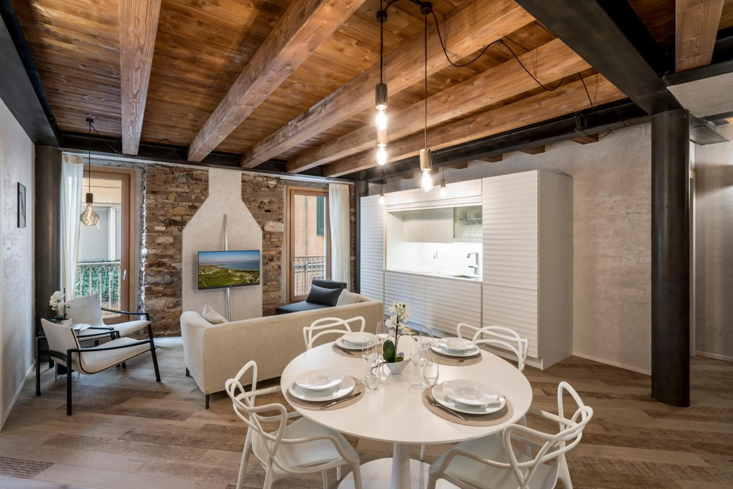 Suite with Sauna in Crocus Apartments