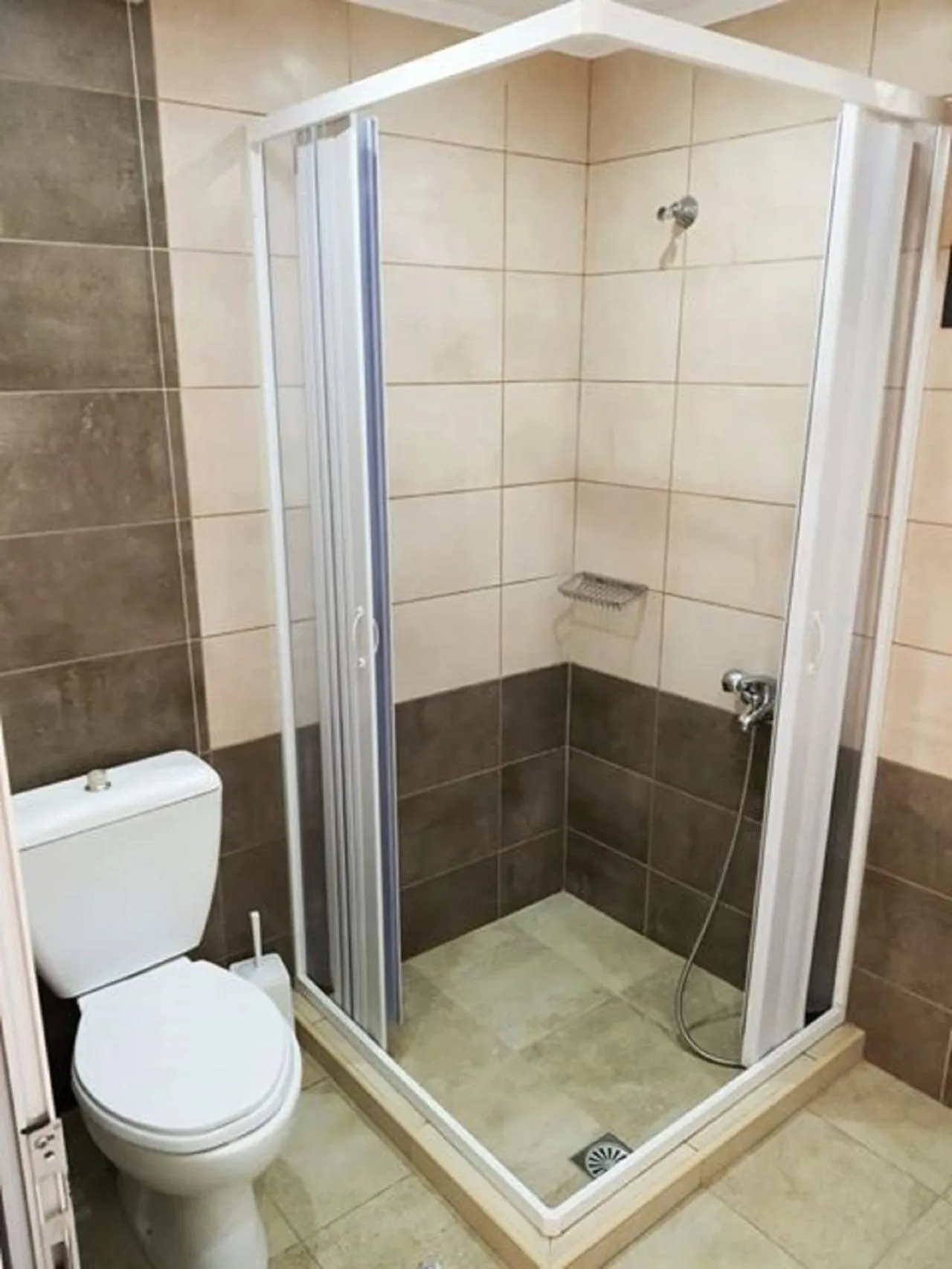 Shower in Vergina Star Hotel