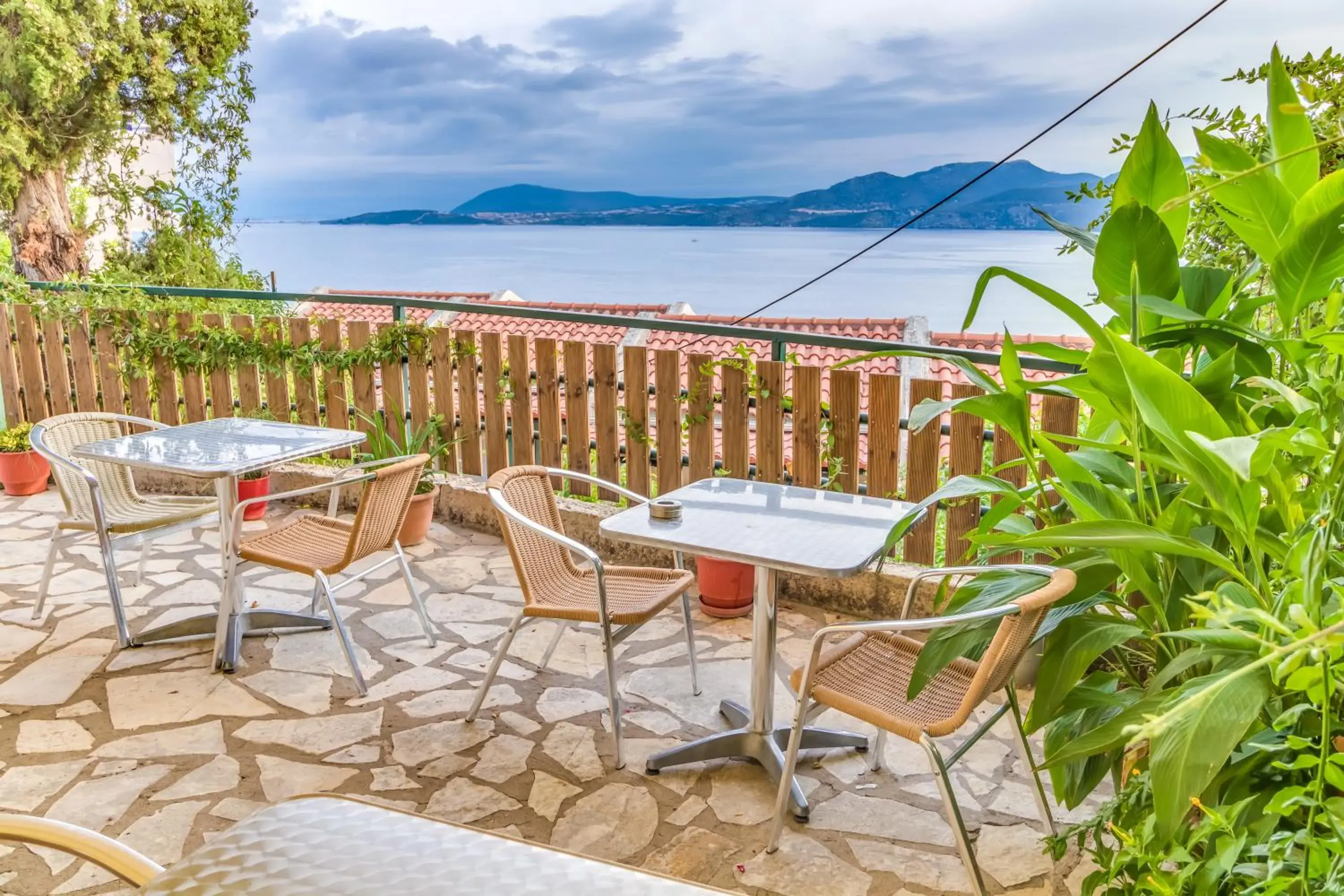 Restaurant/places to eat in Vergina Star Hotel Restaurant/places to eat in Vergina Star Hotel