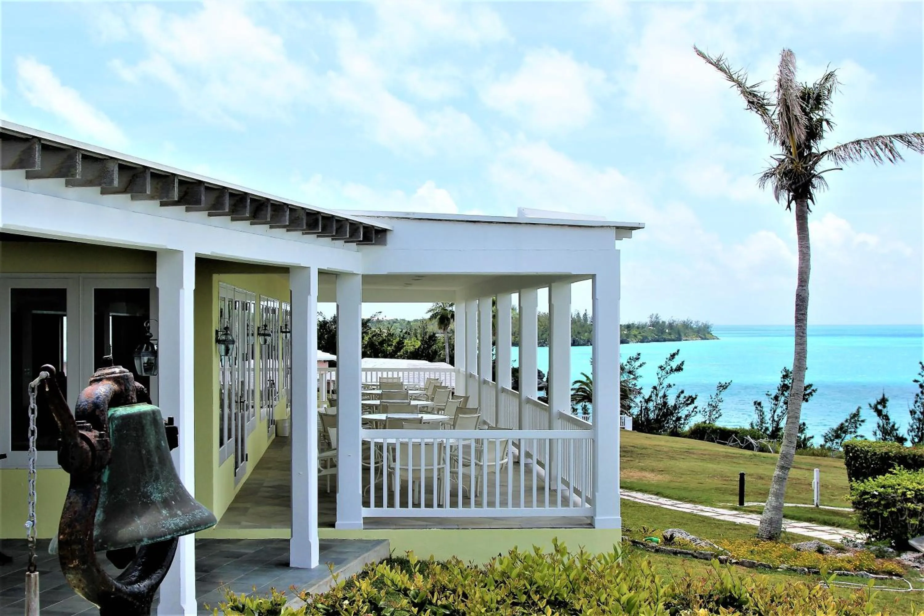 Restaurant/places to eat in Willowbank Resort