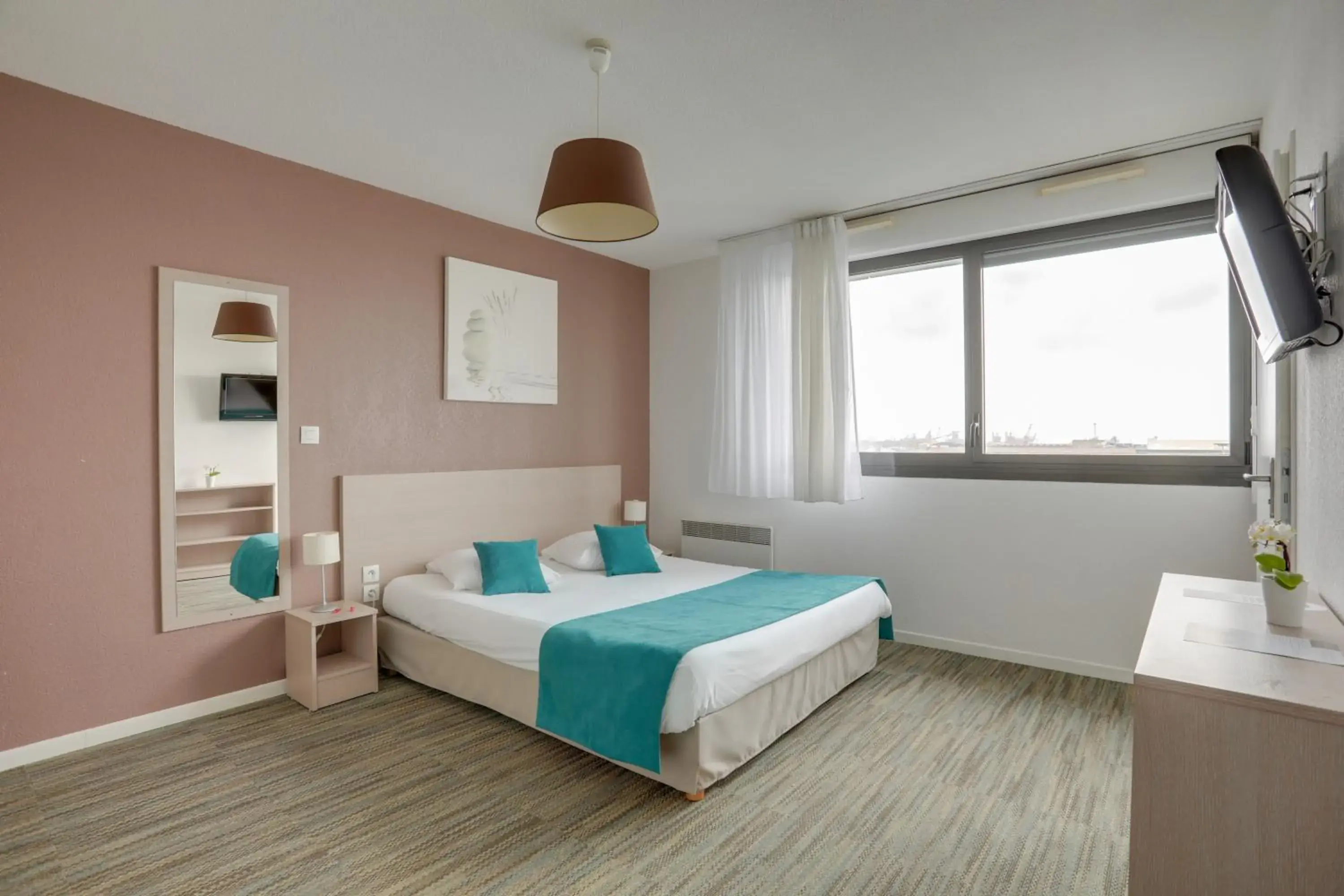 Bed in All Suites Appart Hôtel - Dunkerque Centre Bed in All Suites Appart Hôtel - Dunkerque Centre