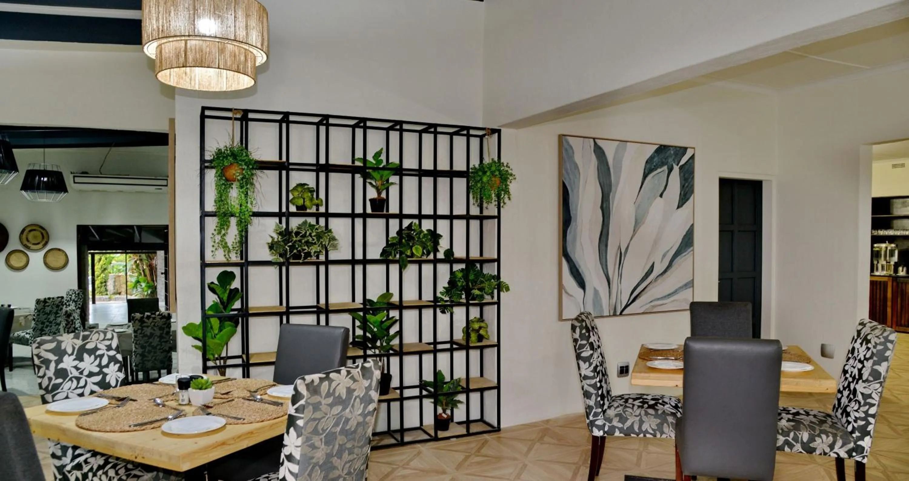 Restaurant/places to eat, Dining Area in Ingwenyama Conference & Sports Resort