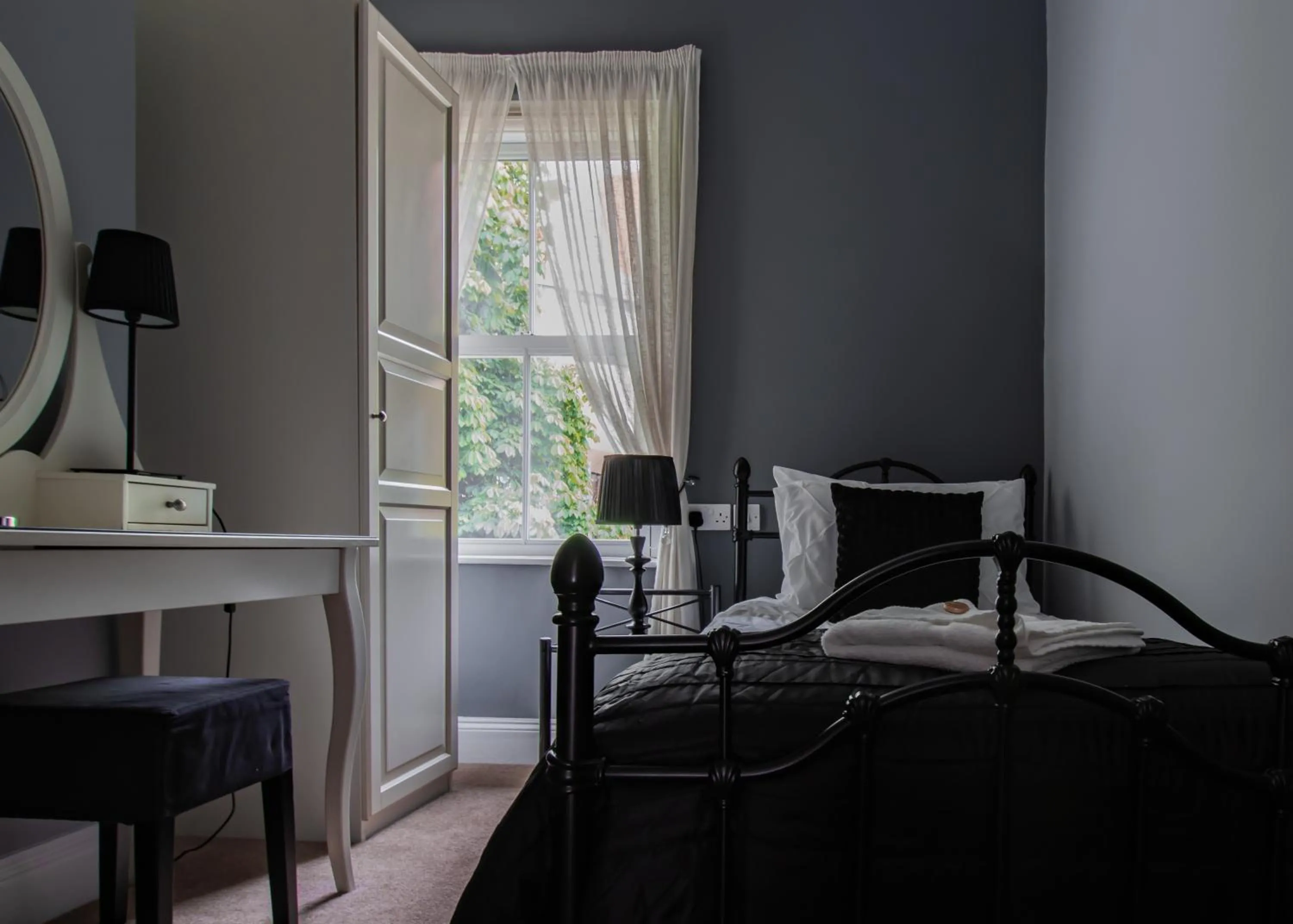 Scotia House - Beautifully Presented Accommodation