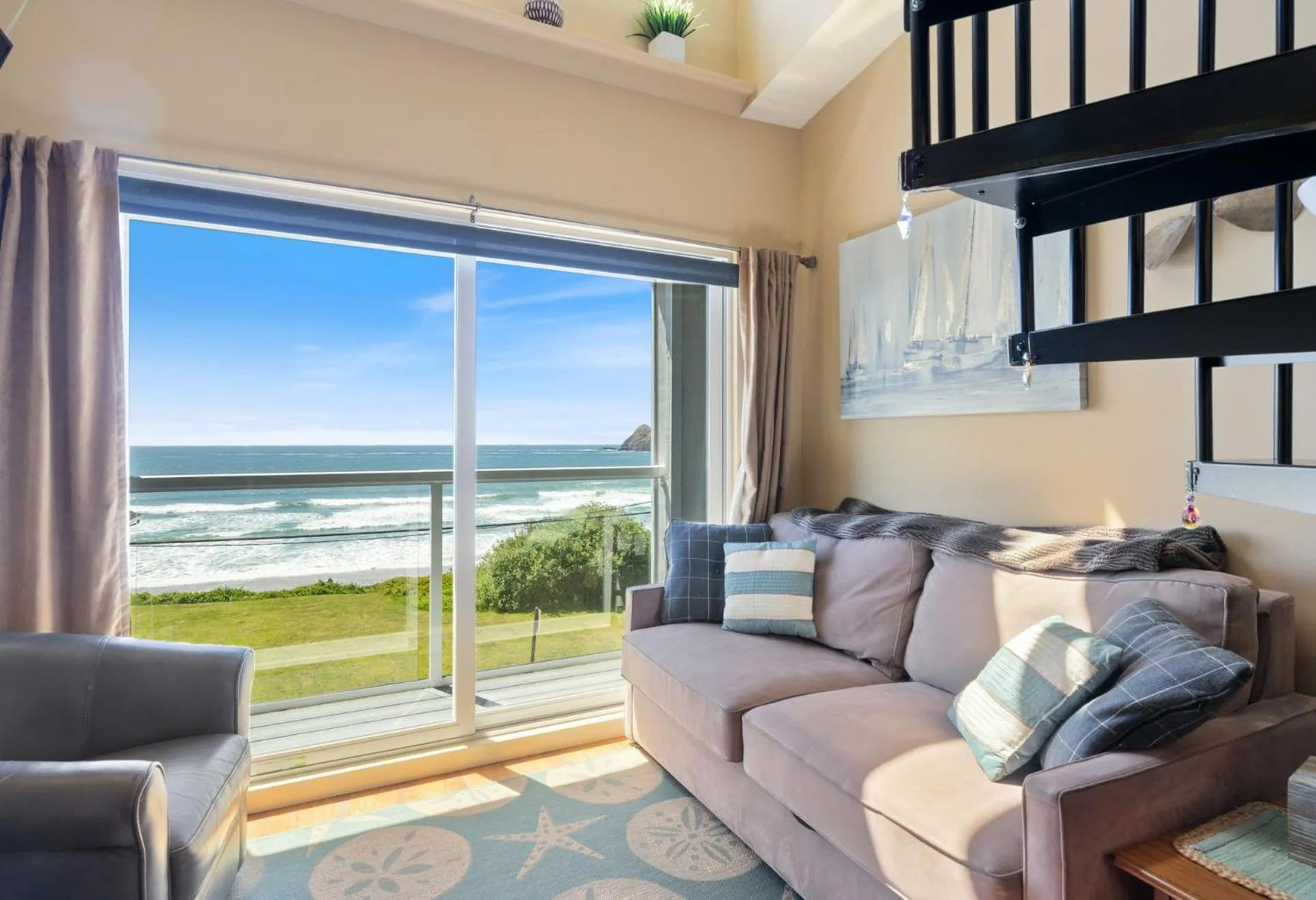 Seating area in Three Arch Inn