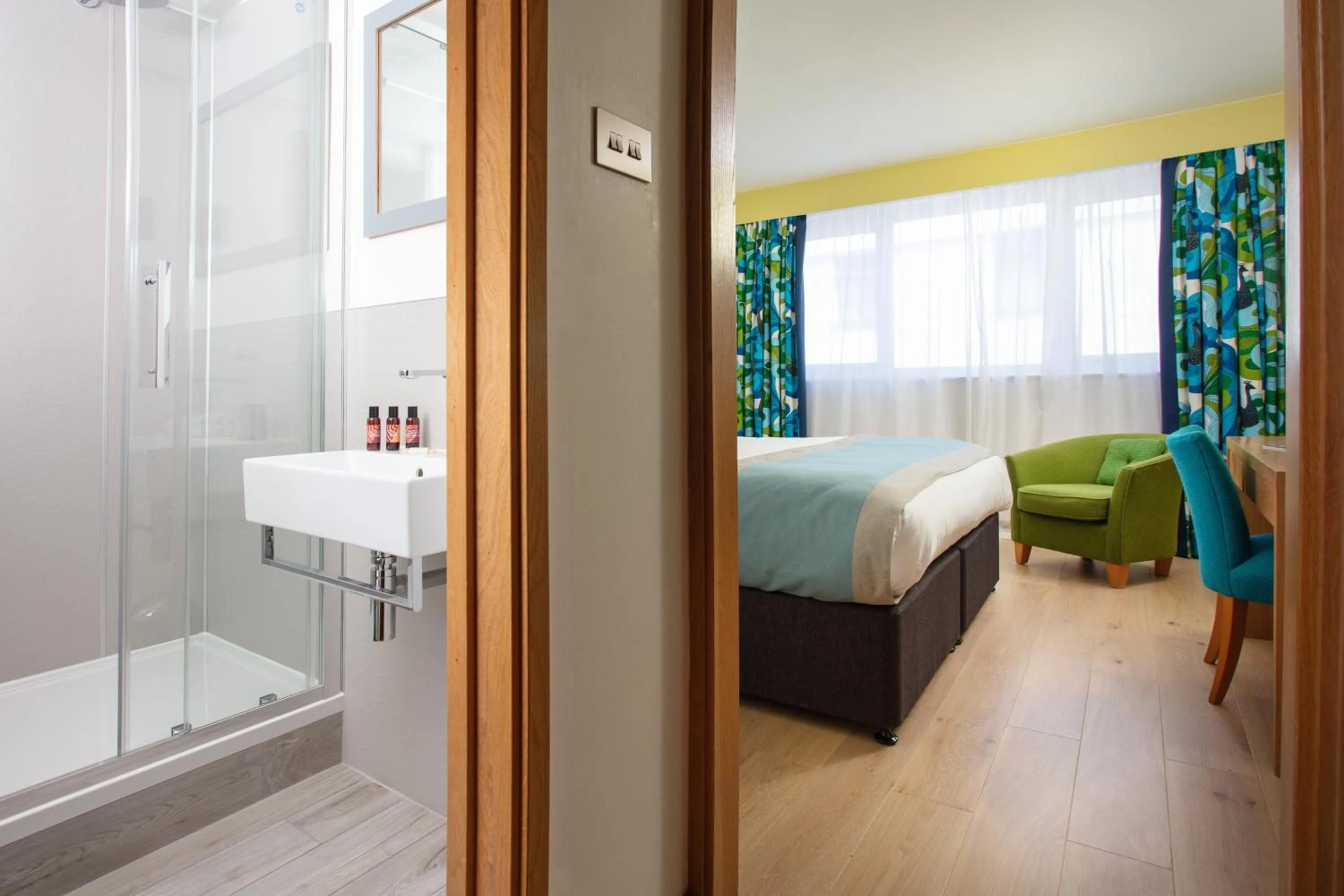 Bathroom, Bed in Bedruthan Hotel & Spa