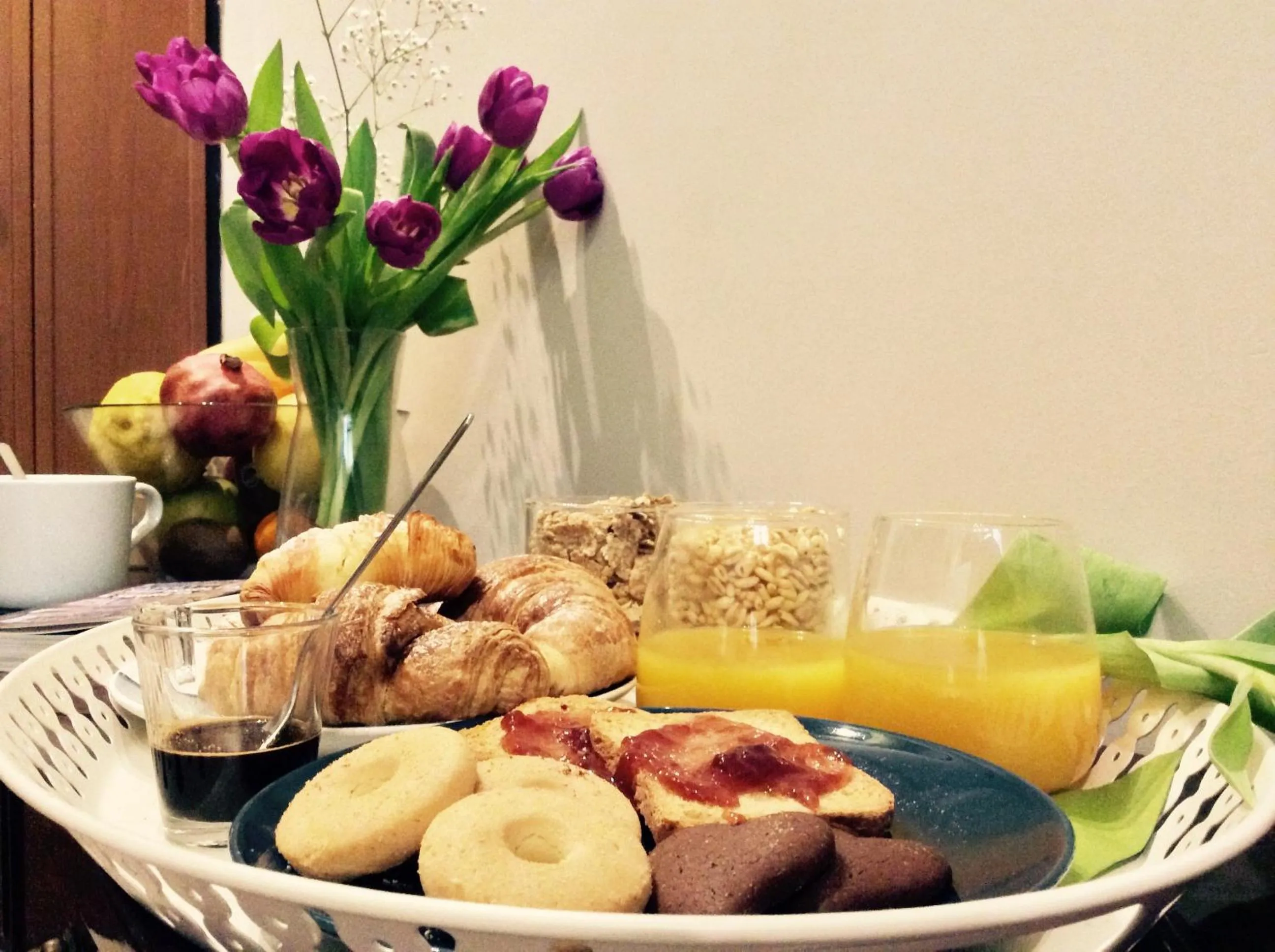 Food and drinks in B&B NAPOLI AMORE MIO