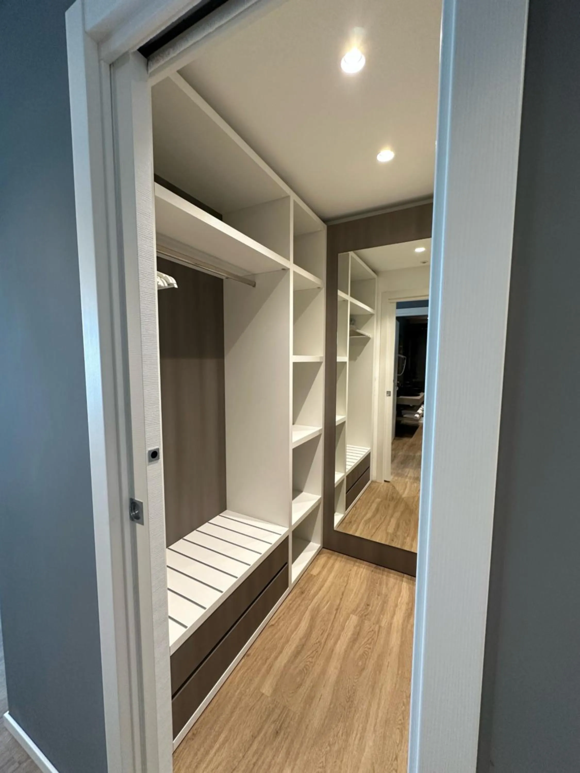 Bedroom, Bed in Hotel Alexander