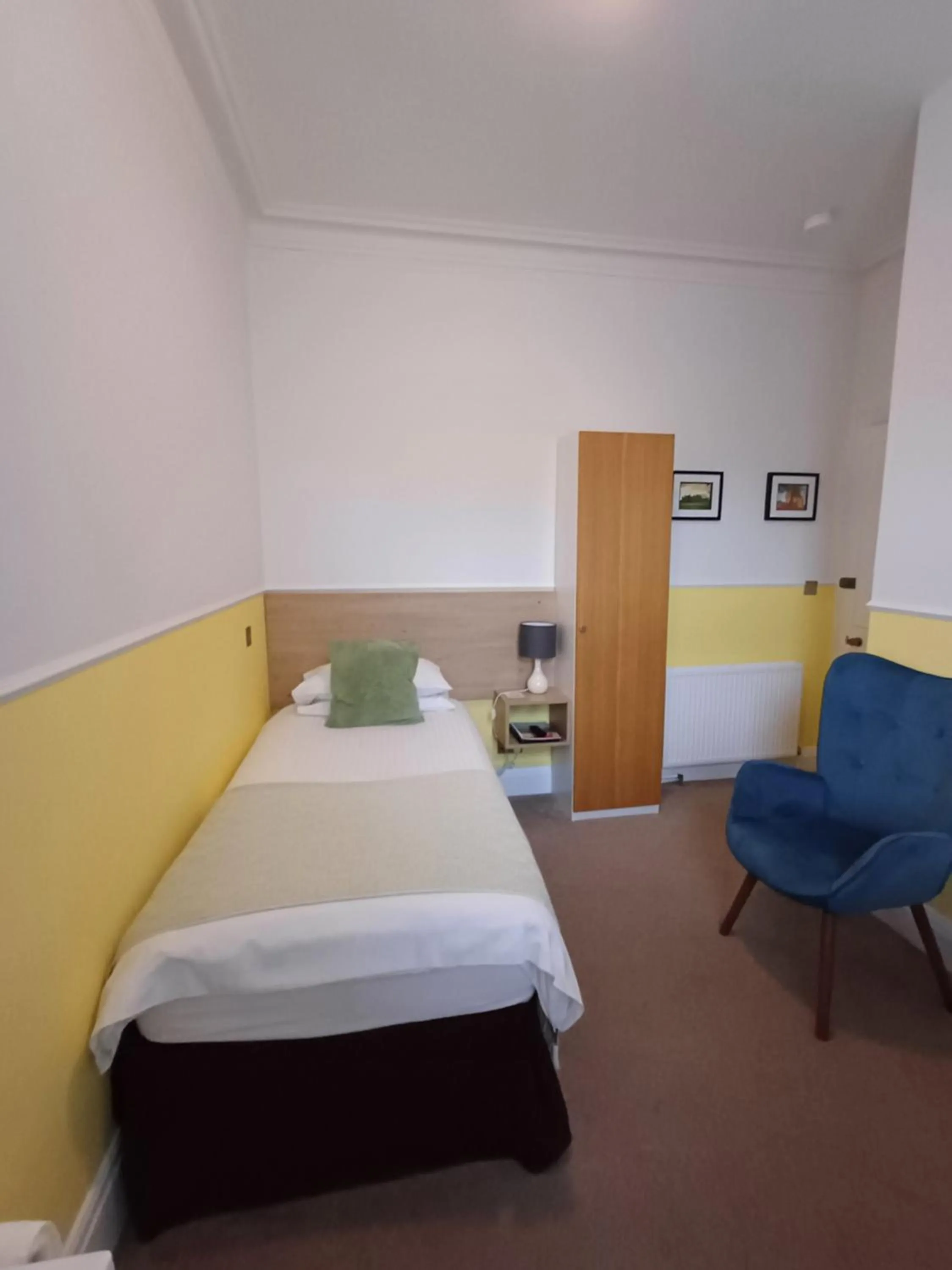 Bedroom, Bed in Hazeldene Guest House