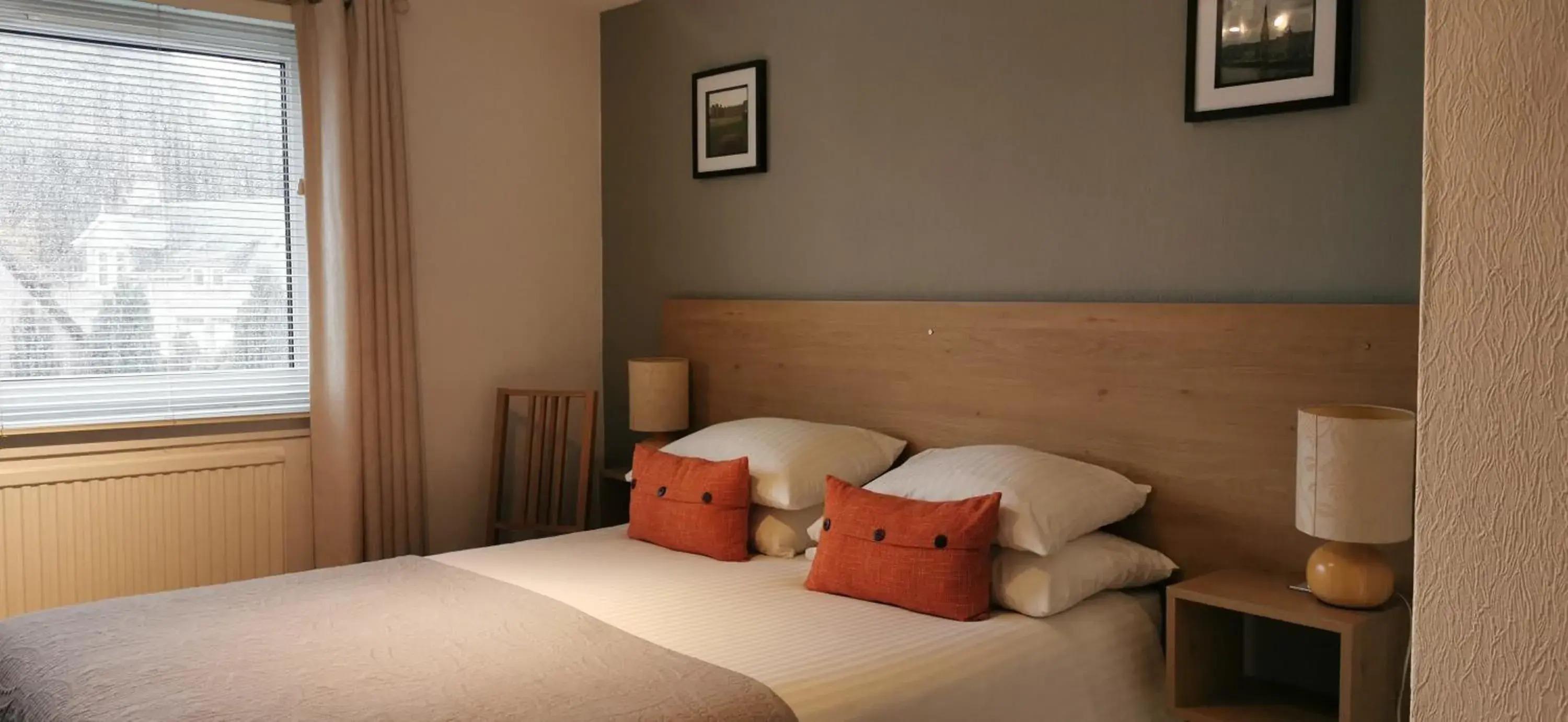 Superior Double Room in Hazeldene Guest House Superior Double Room in Hazeldene Guest House