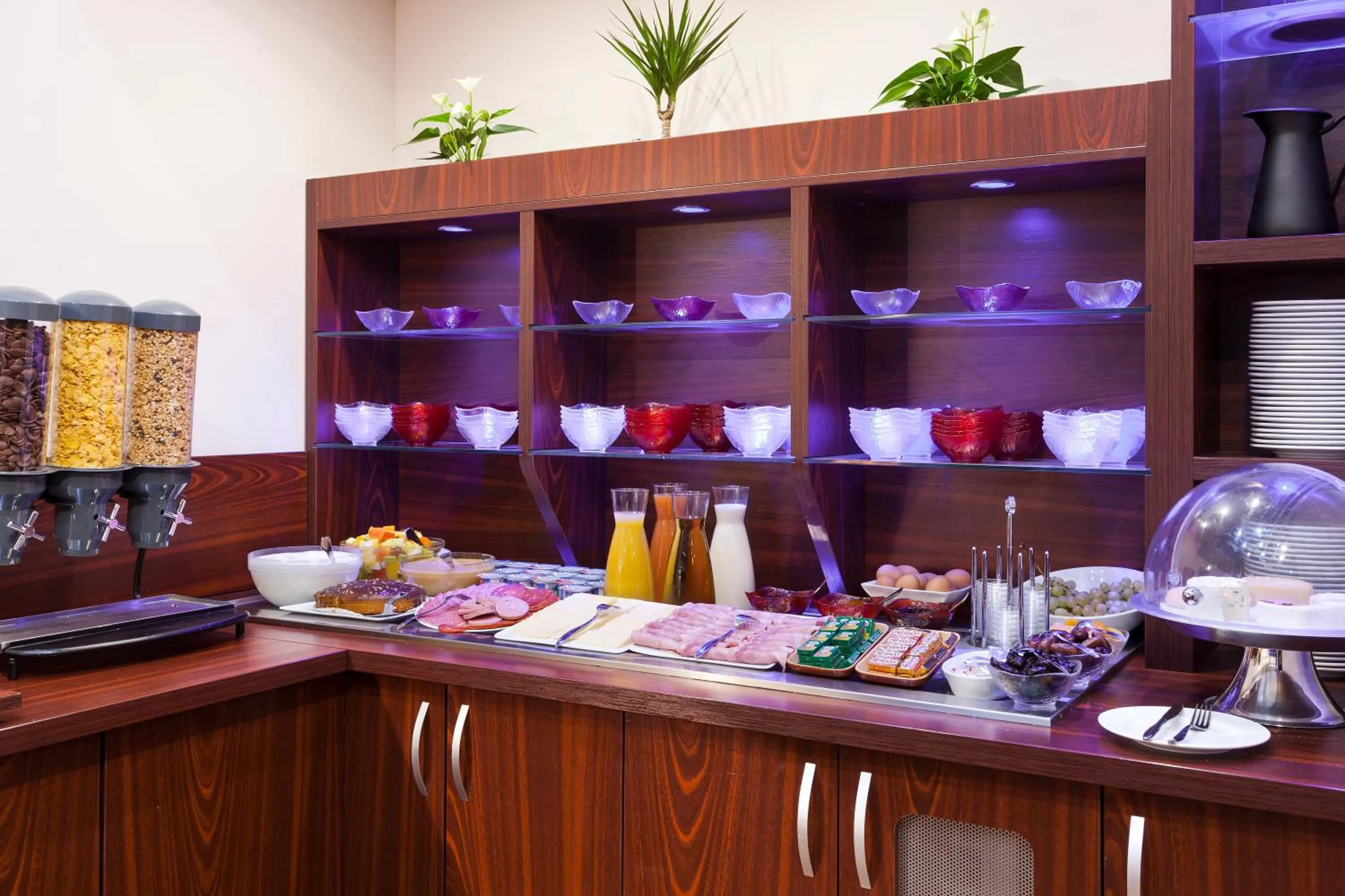 Food and drinks in Comfort Hotel Orléans Olivet Provinces