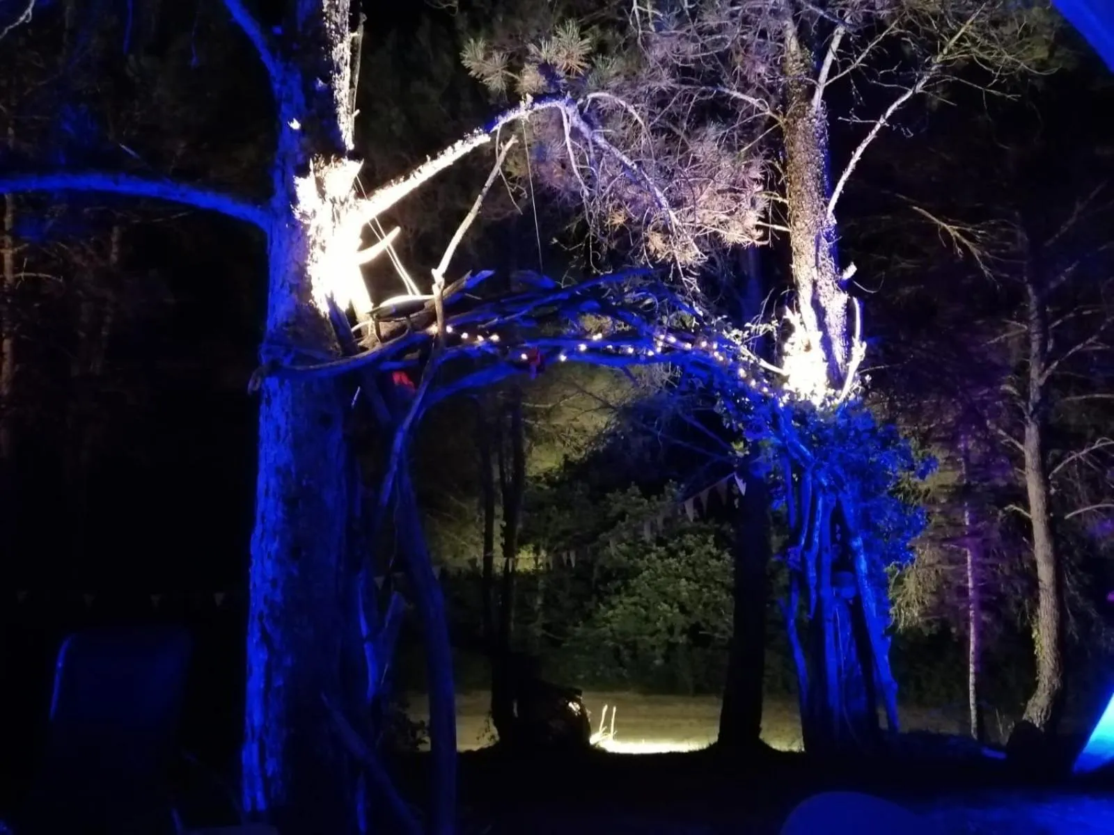 wedding in Suite Médiévale 40m2 chambre d' hôte du Mas Fabrègue