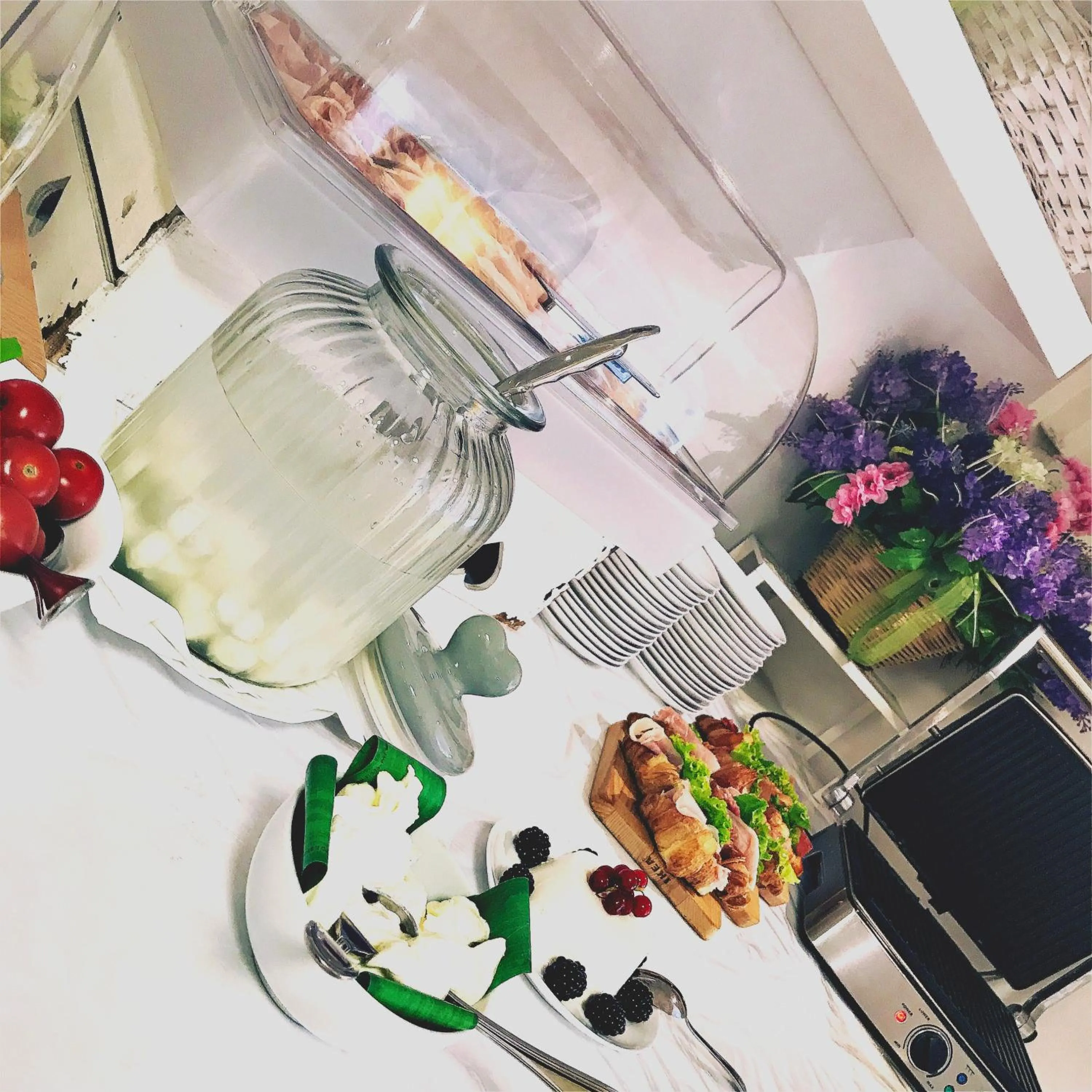 Buffet breakfast in Hotel Kinda