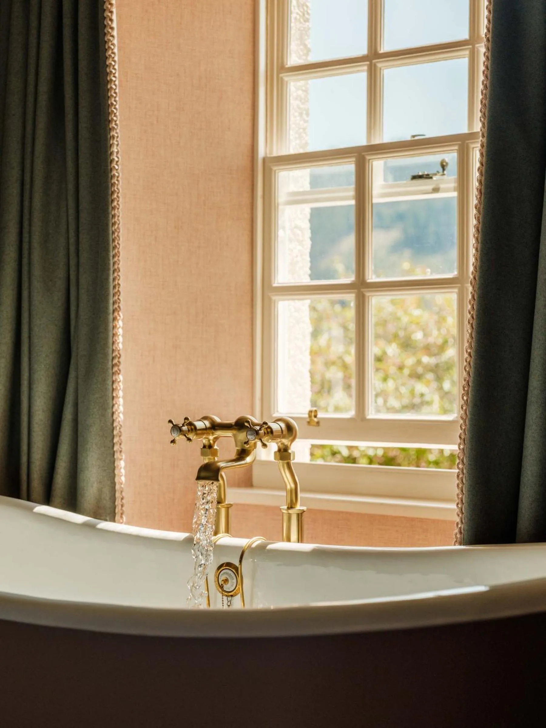 Bathroom in The Fortingall