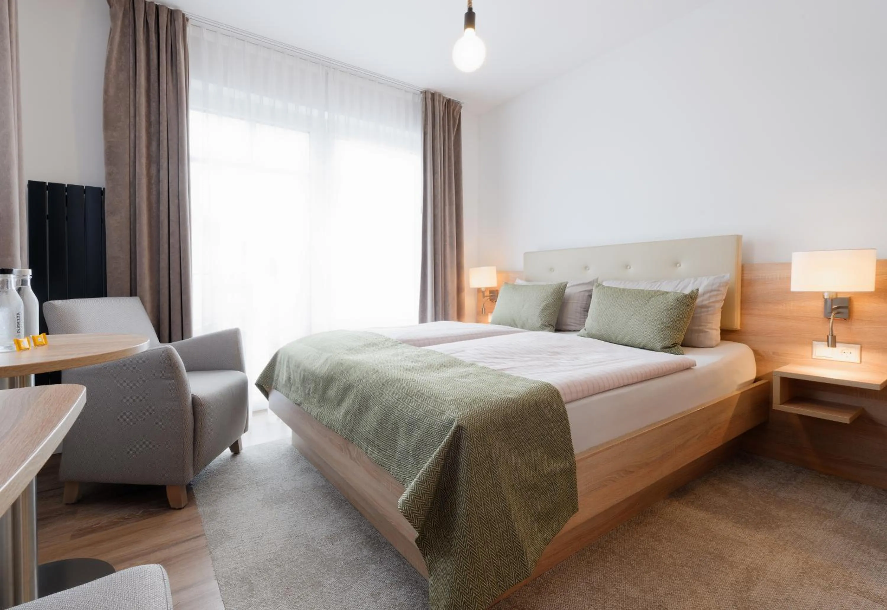 Photo of the whole room, Bed in Hotel Schluister Park