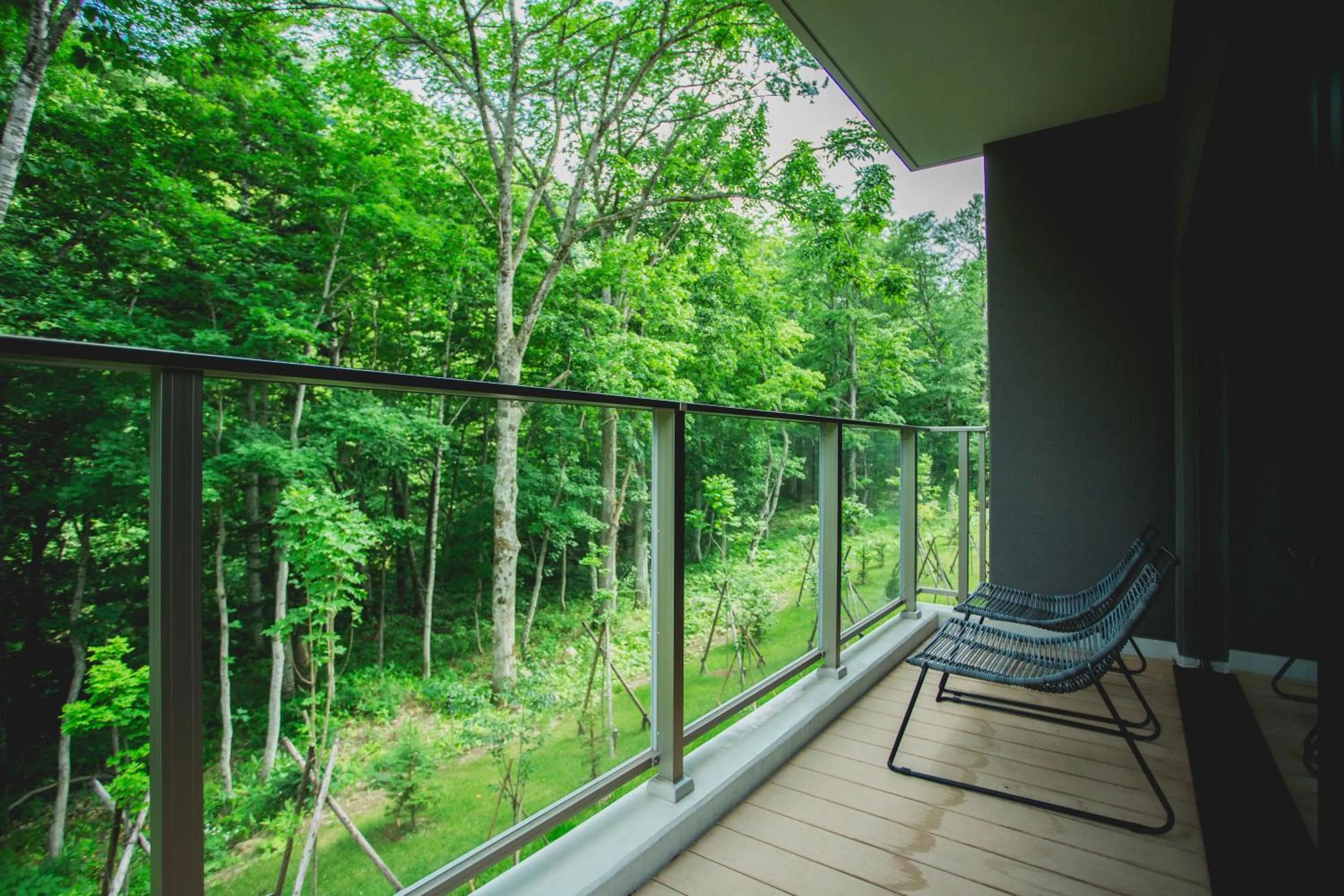 Balcony/Terrace in Okujozankei Onsen Kasho Gyoen