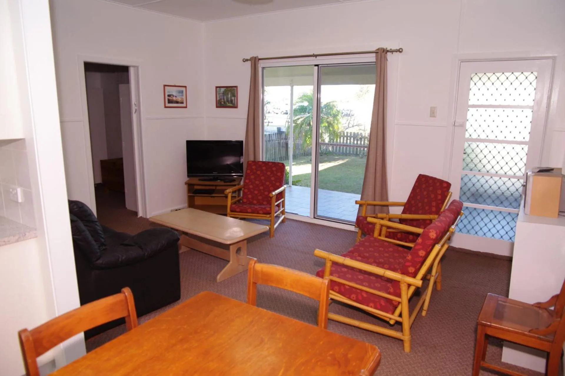 Fleur Cottage, 7 Willow Street