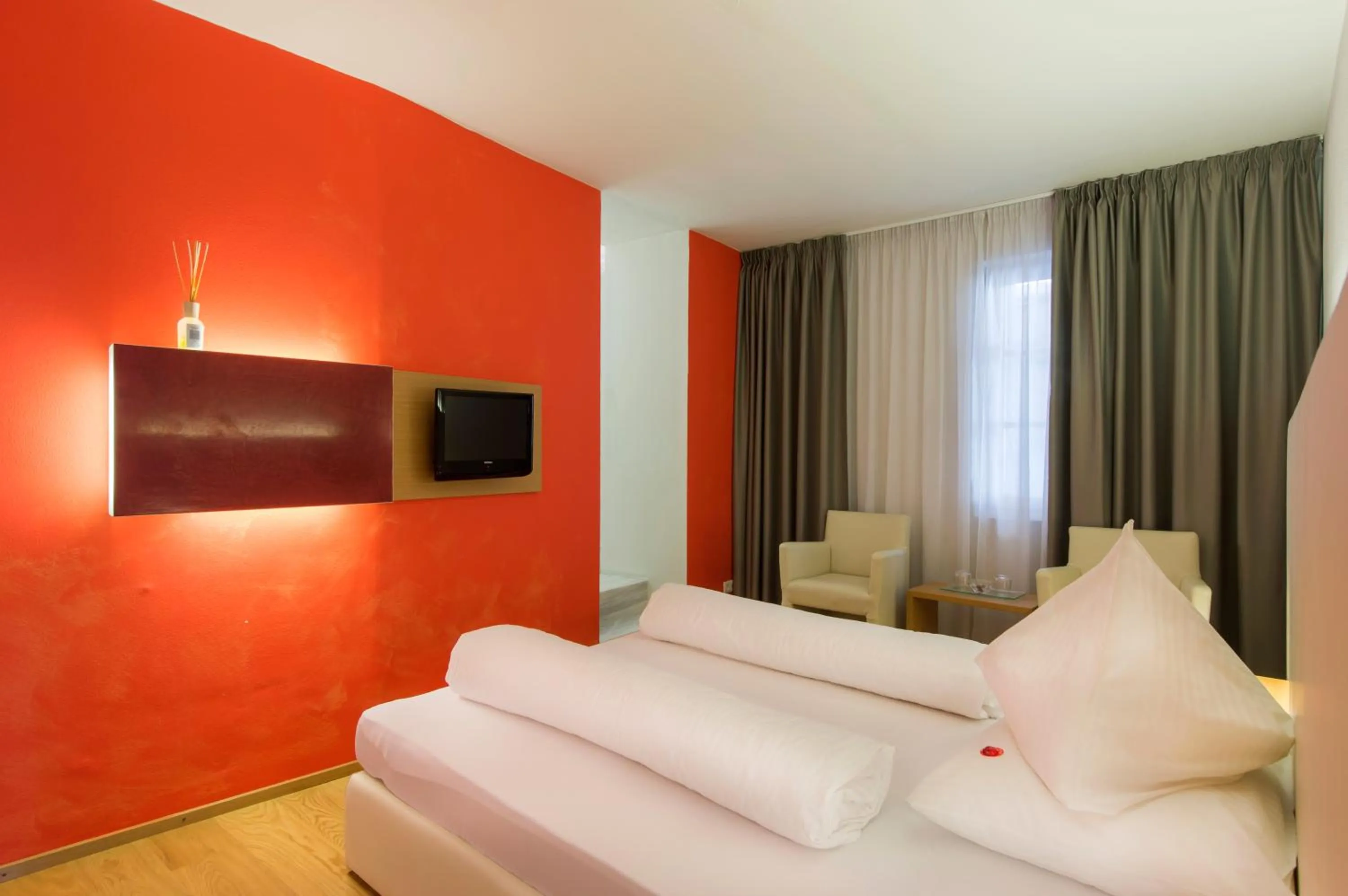 Photo of the whole room, Bed in Hotel Goldener Stern