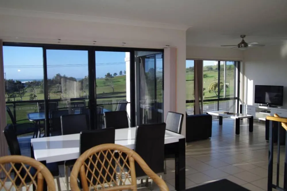 Dolphin Court 1, 1 Gowing Street