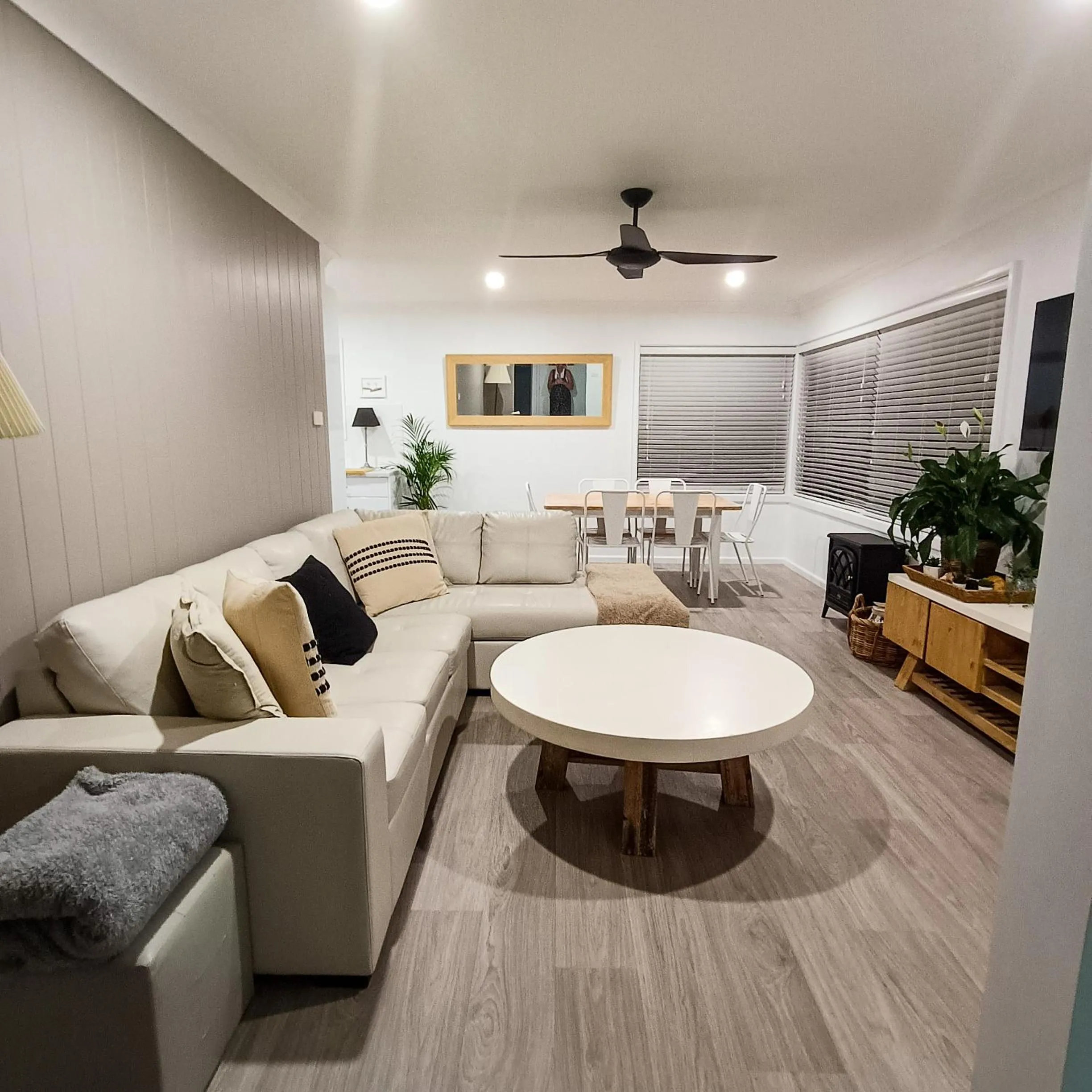 Breakaway, 11 Scott Street
