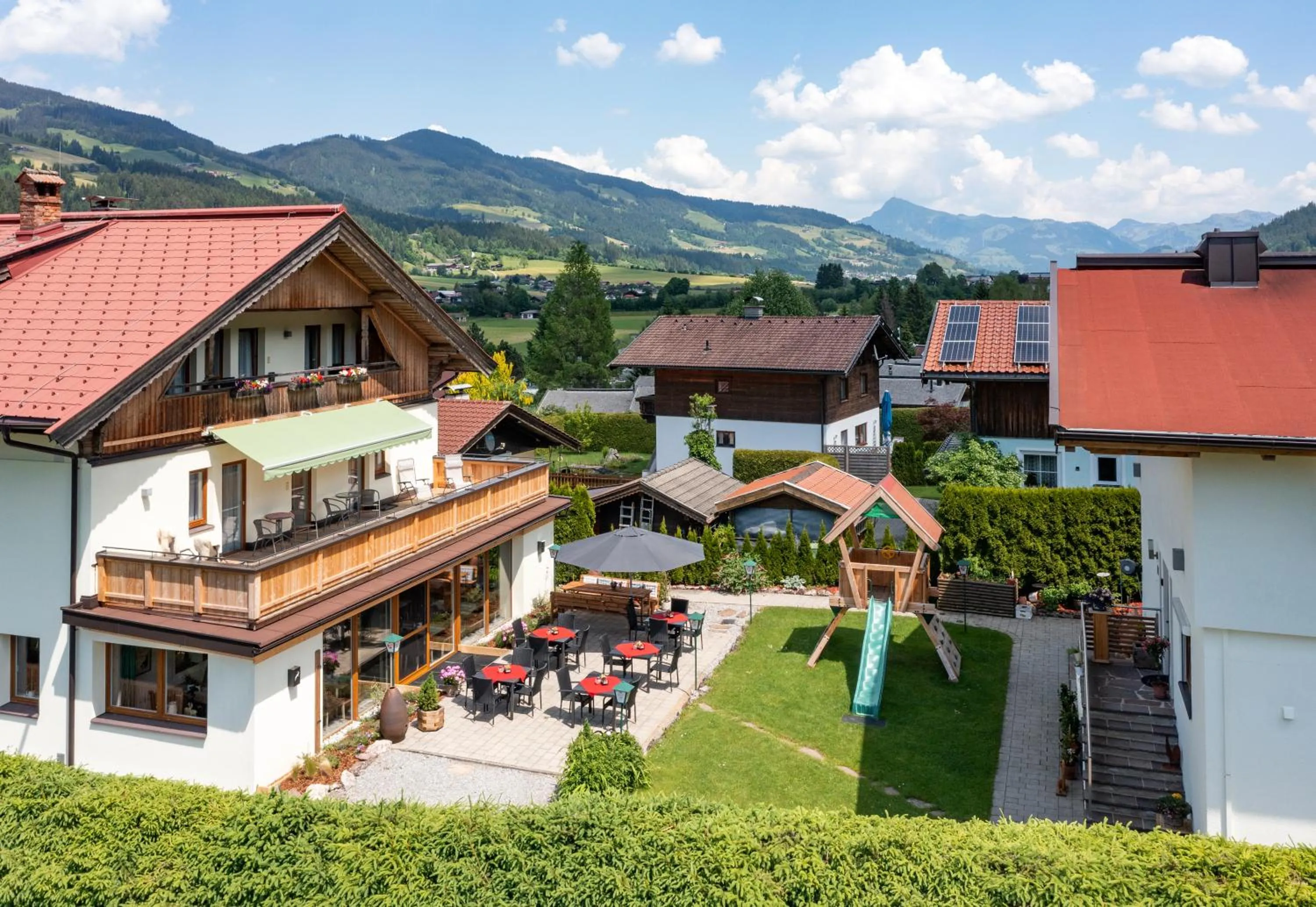 Property building in Haus Tirol