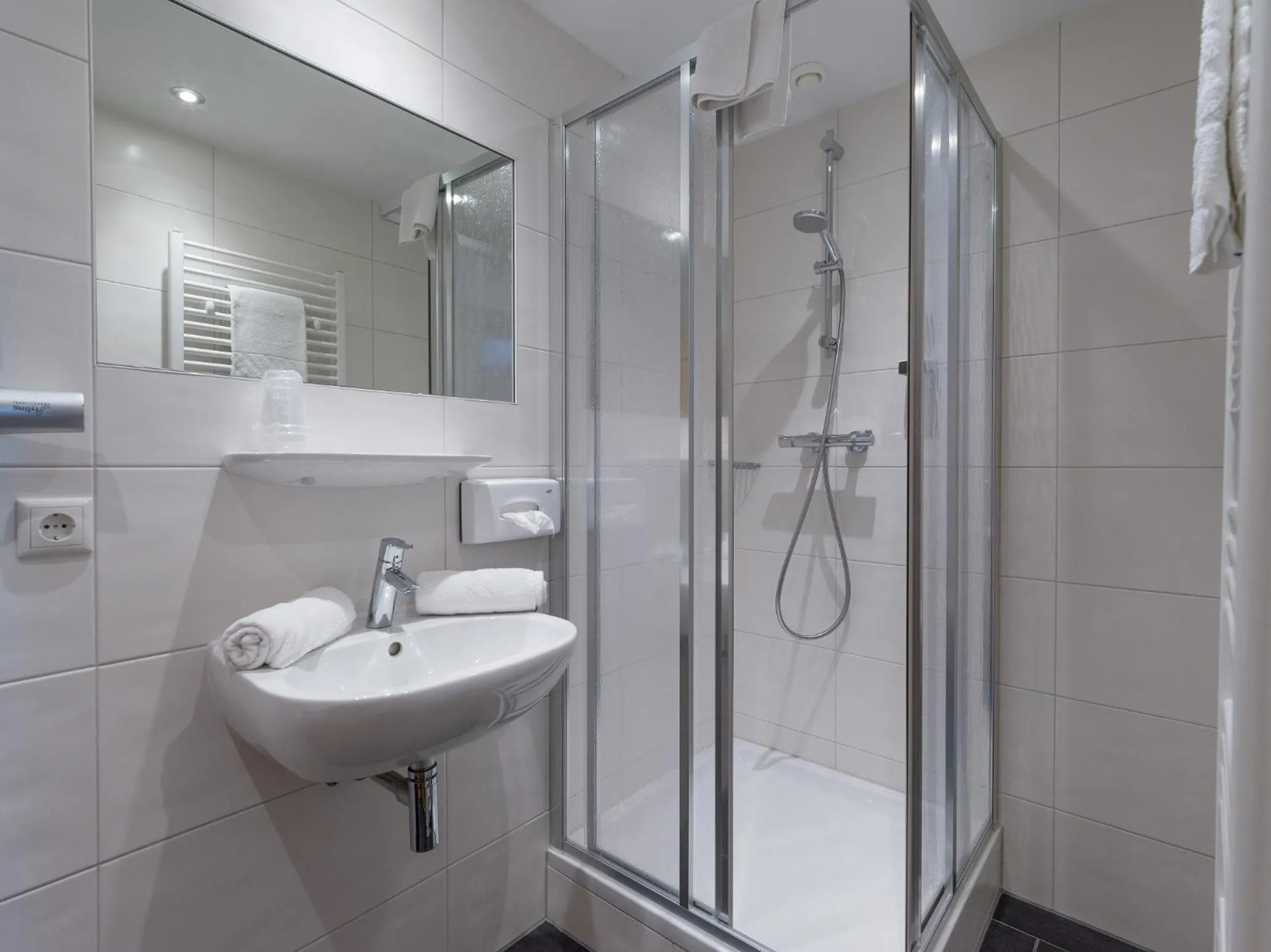 Bathroom in Haus Tirol