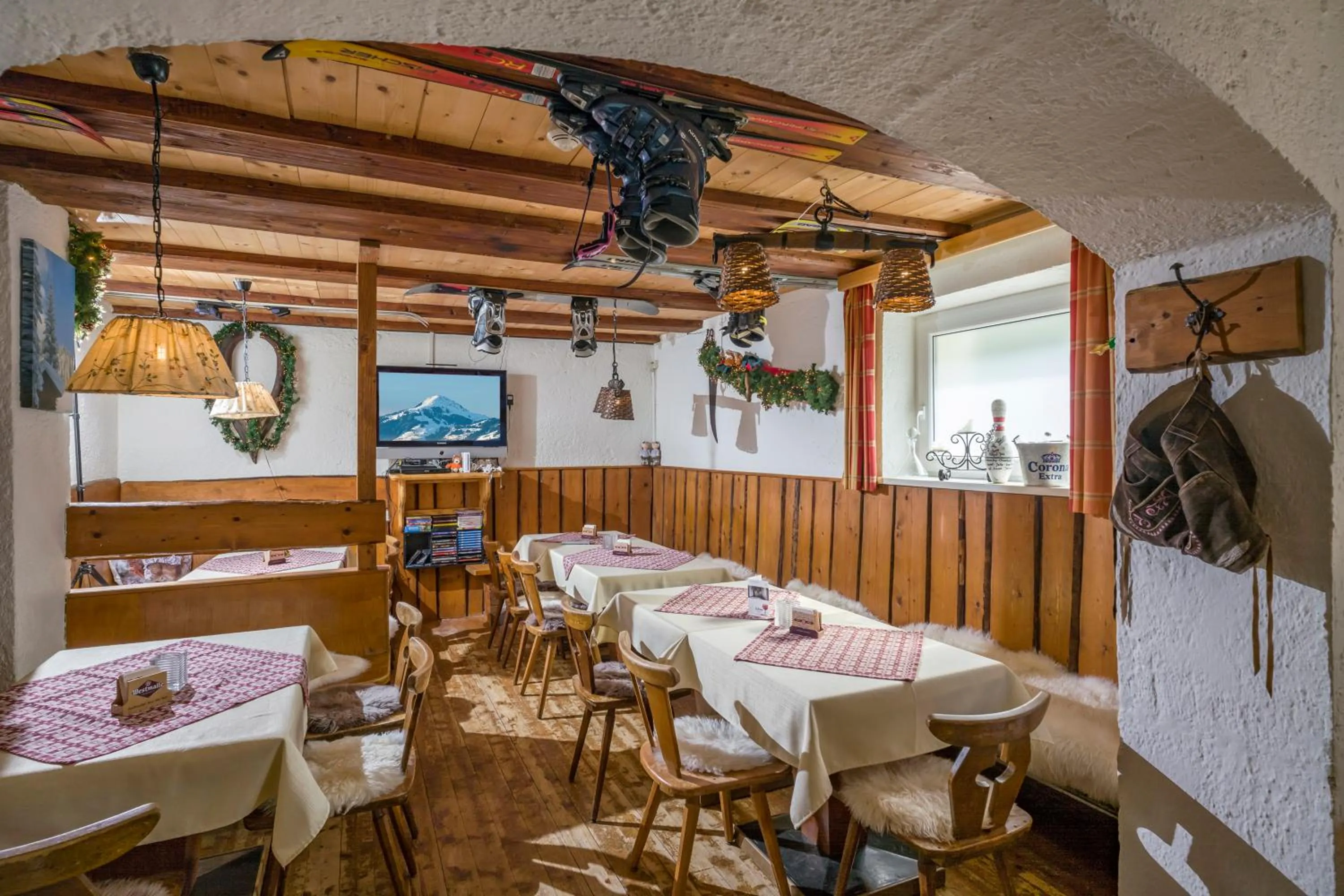 Lounge or bar in Haus Tirol