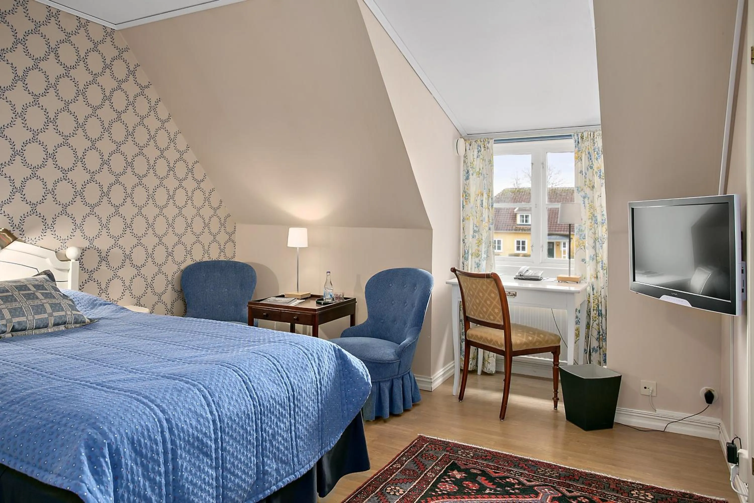 Day, Bed in Toftaholm Herrgård