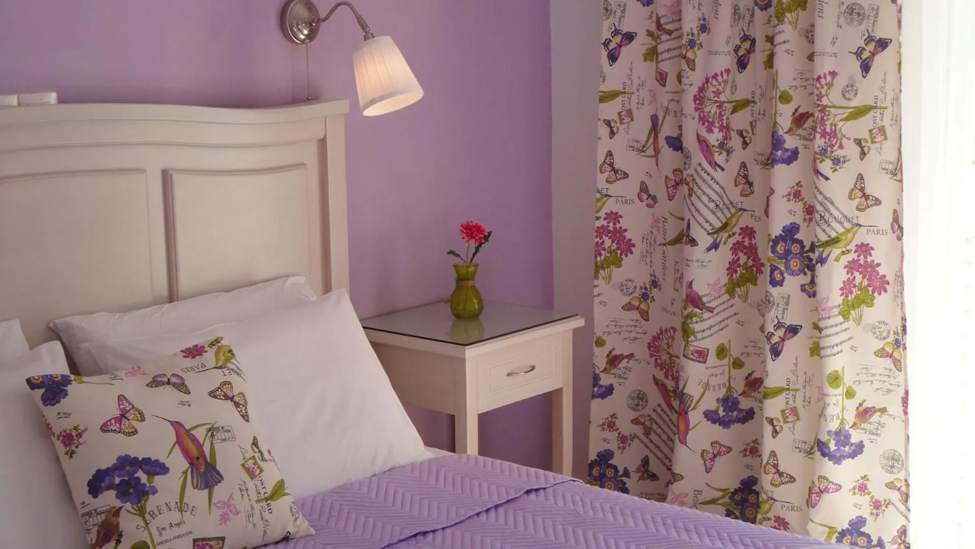 Decorative detail in Mirto Beach Hotel & Restaurant