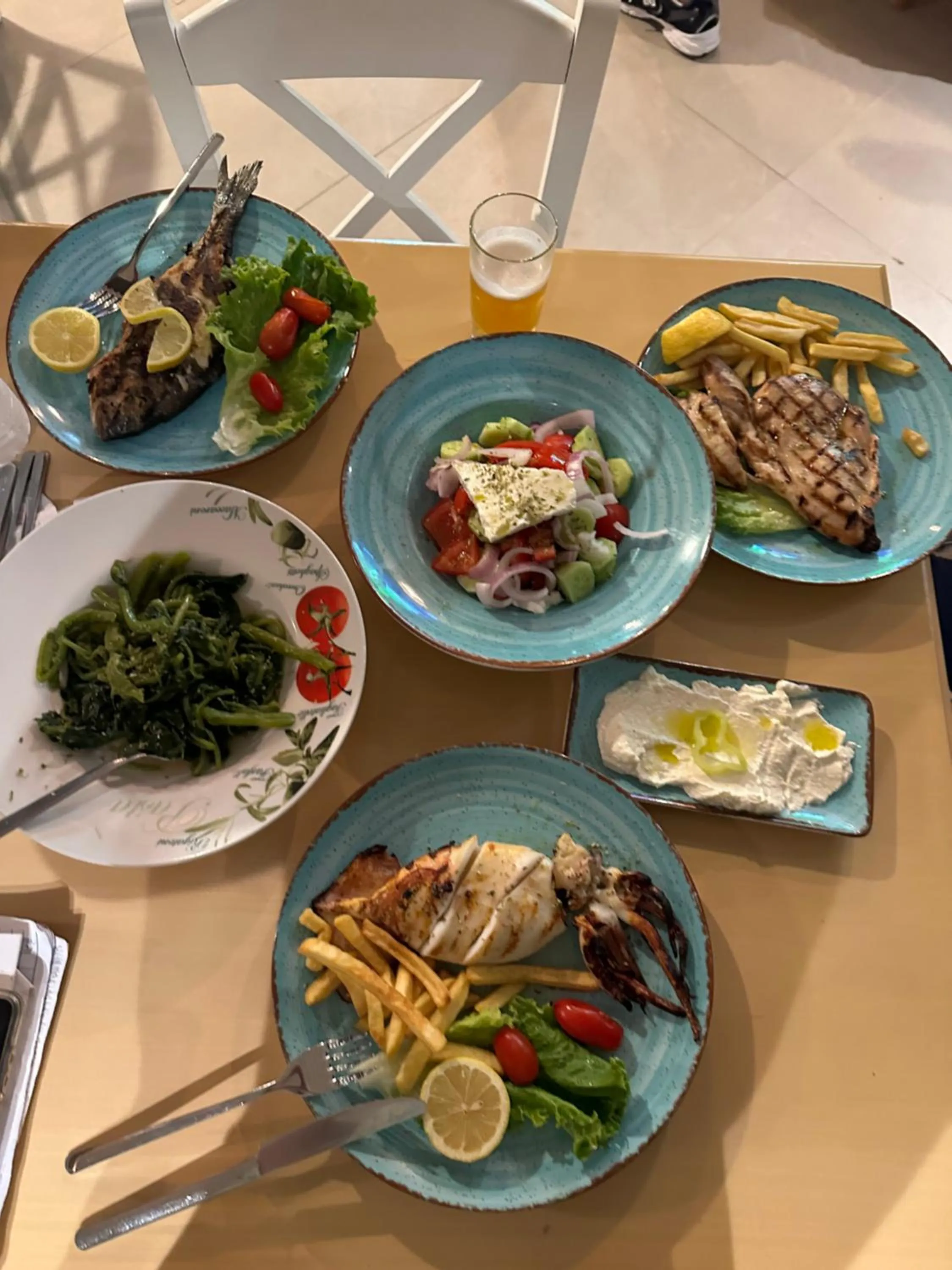 Food and drinks in Mirto Beach Hotel & Restaurant