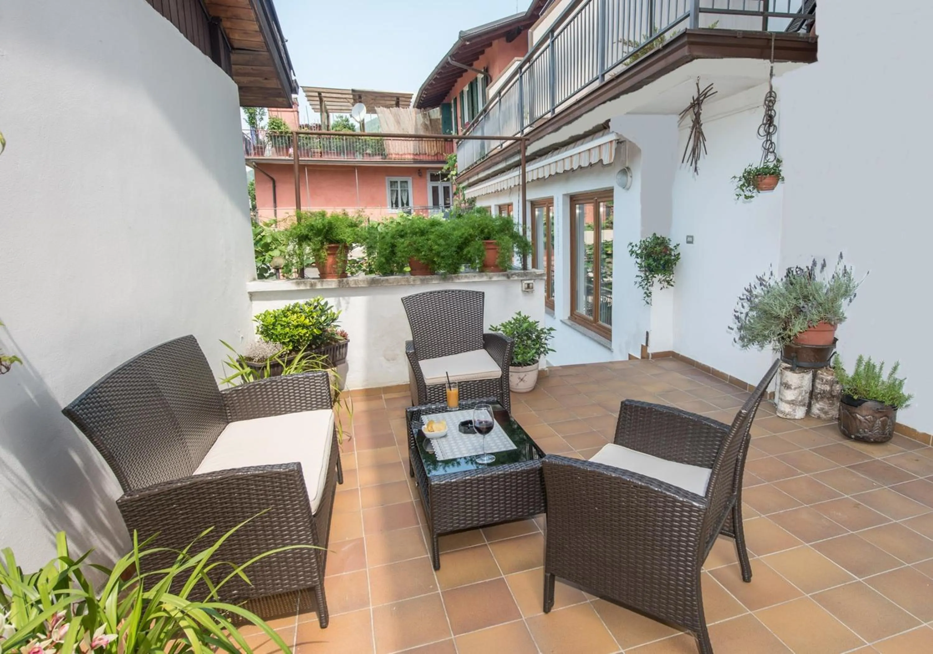 Lounge or bar in Albergo Antica Rosa