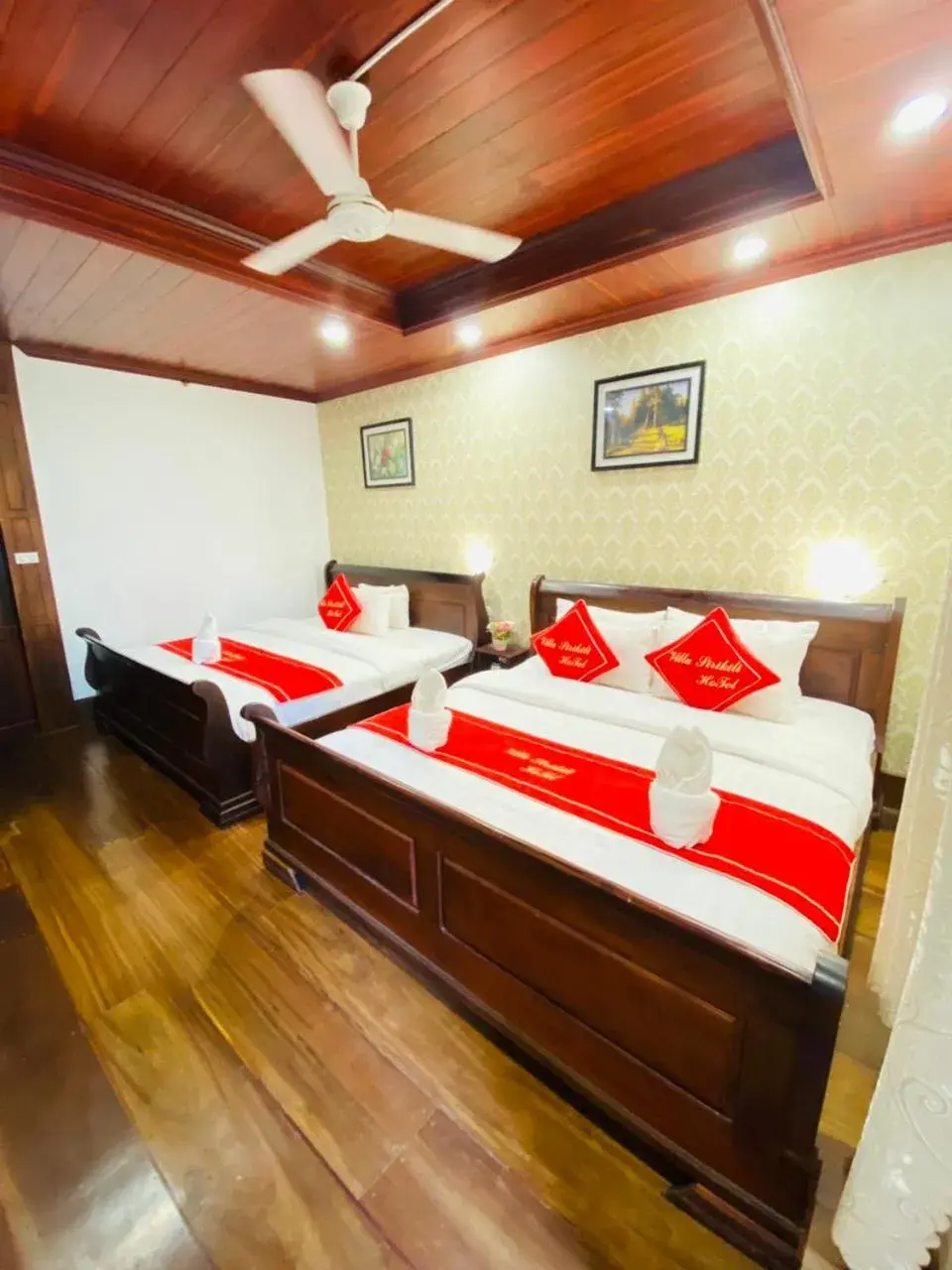 Photo of the whole room, Bed in Luang Prabang Sirikili Villa River View Photo of the whole room, Bed in Luang Prabang Sirikili Villa River View