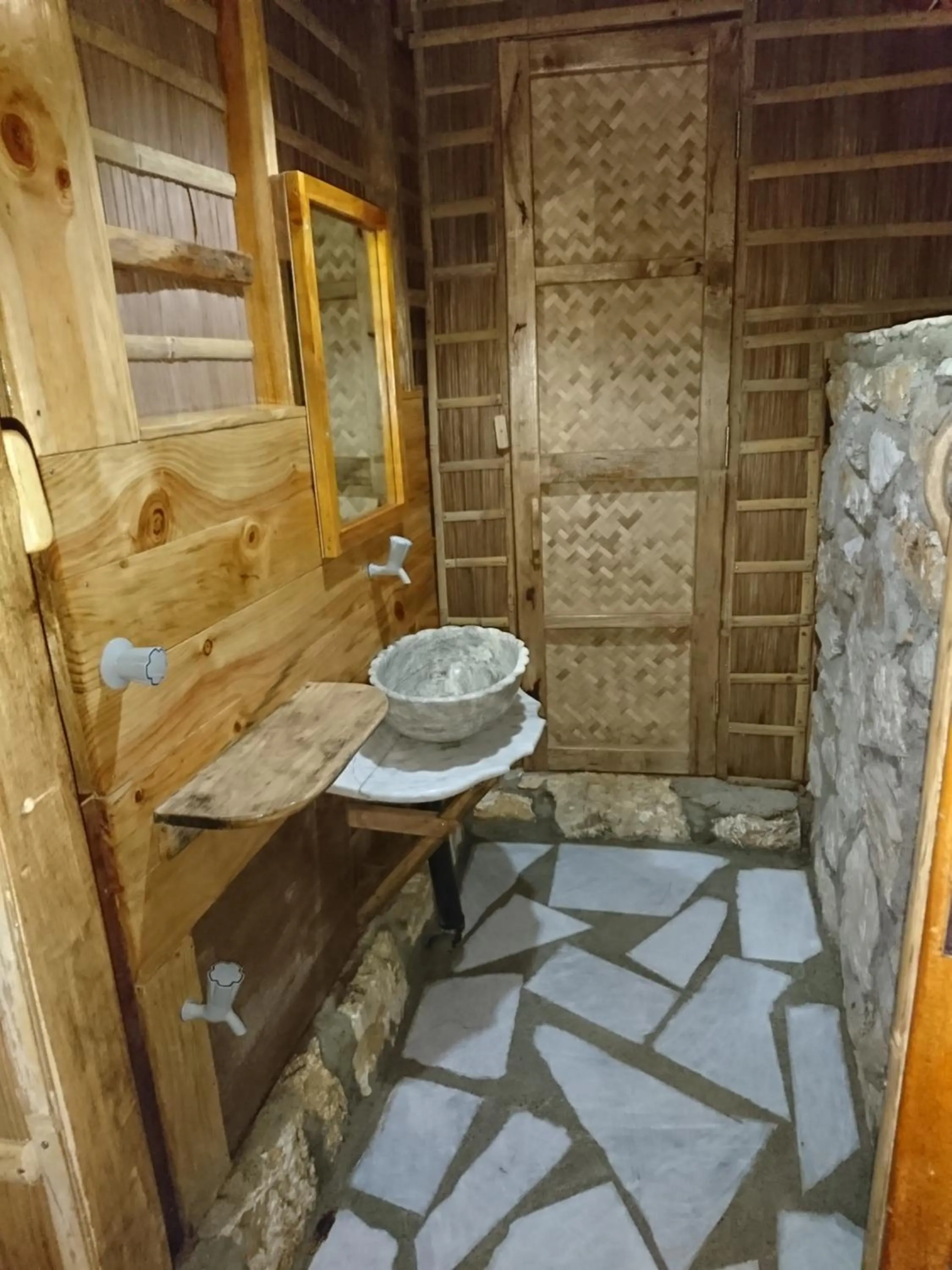 Bathroom in Tinaoog Beach Resort