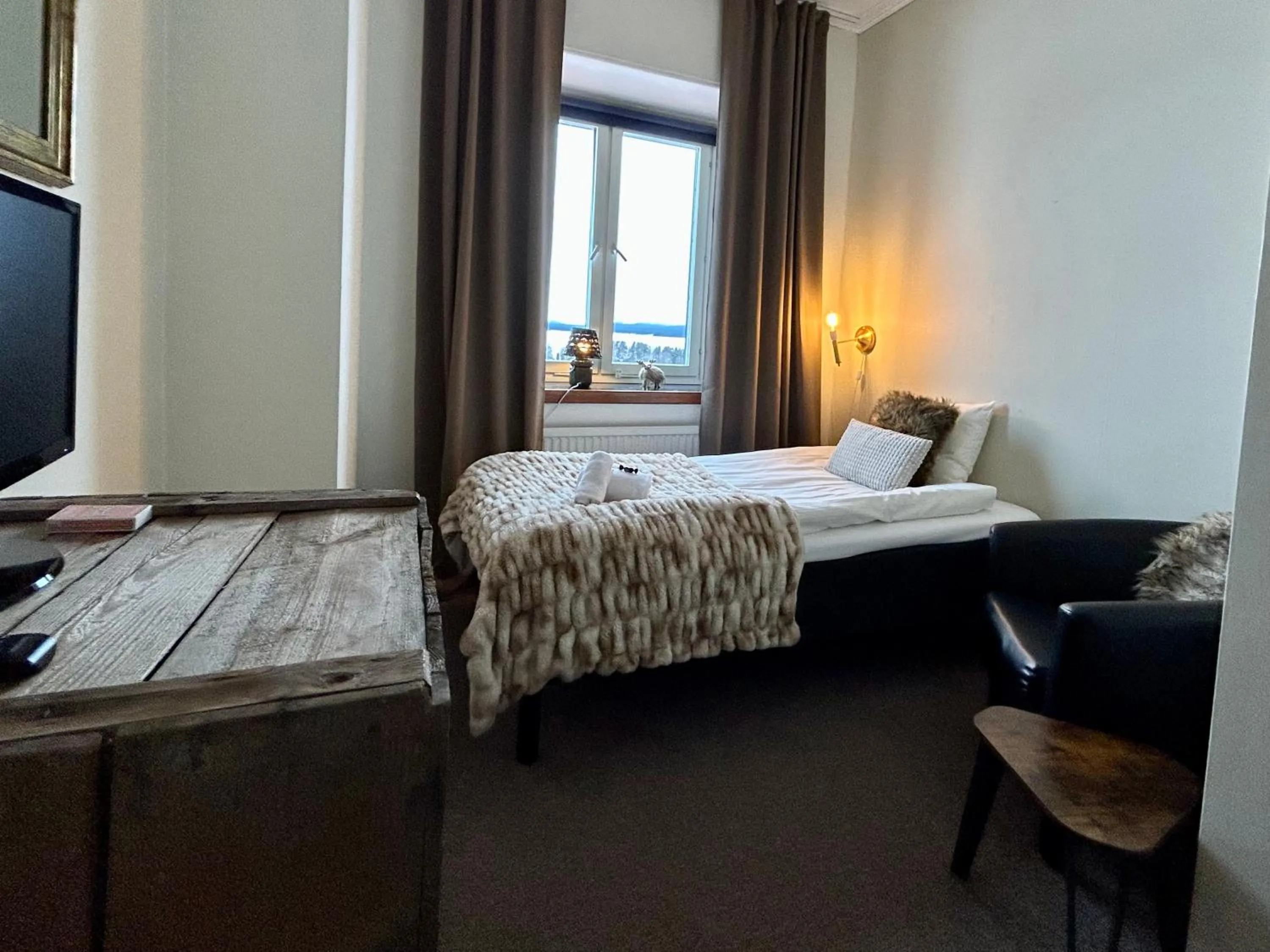 Bed in Kungshaga Hotell