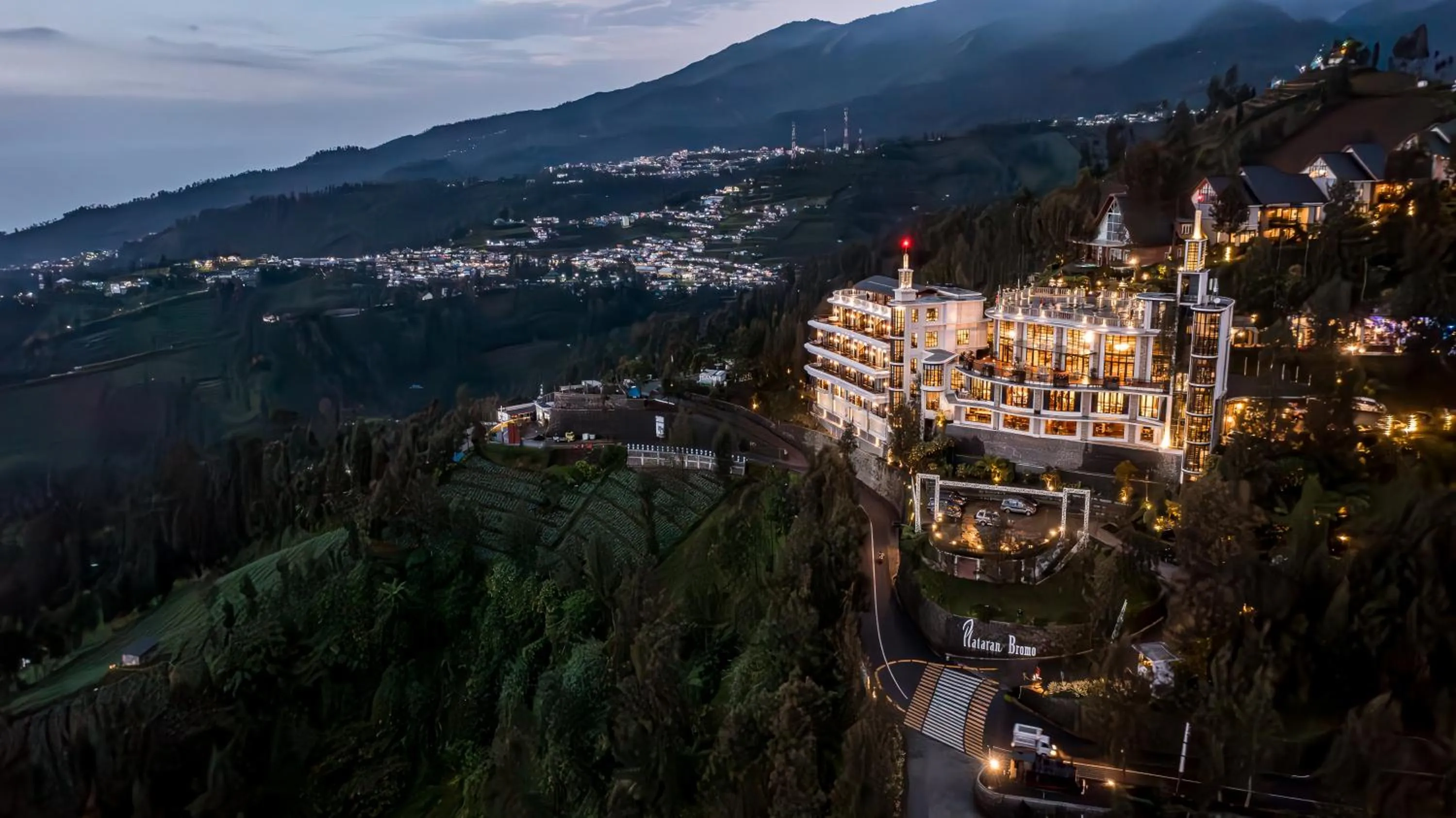 Nearby landmark in Plataran Bromo