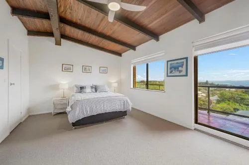 Milton 5 99 Pacific Drive