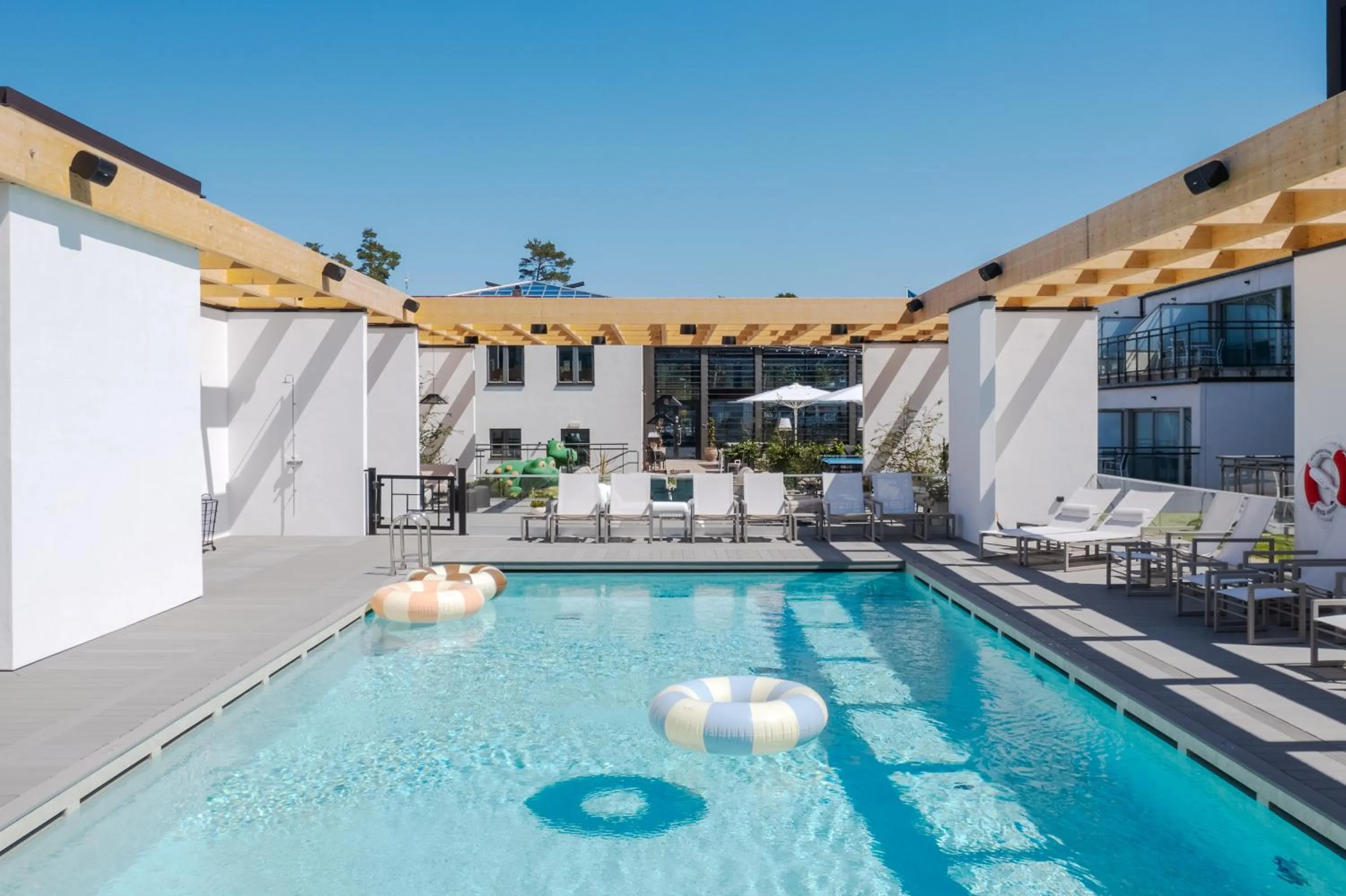 Patio in Hotel Riviera Strand