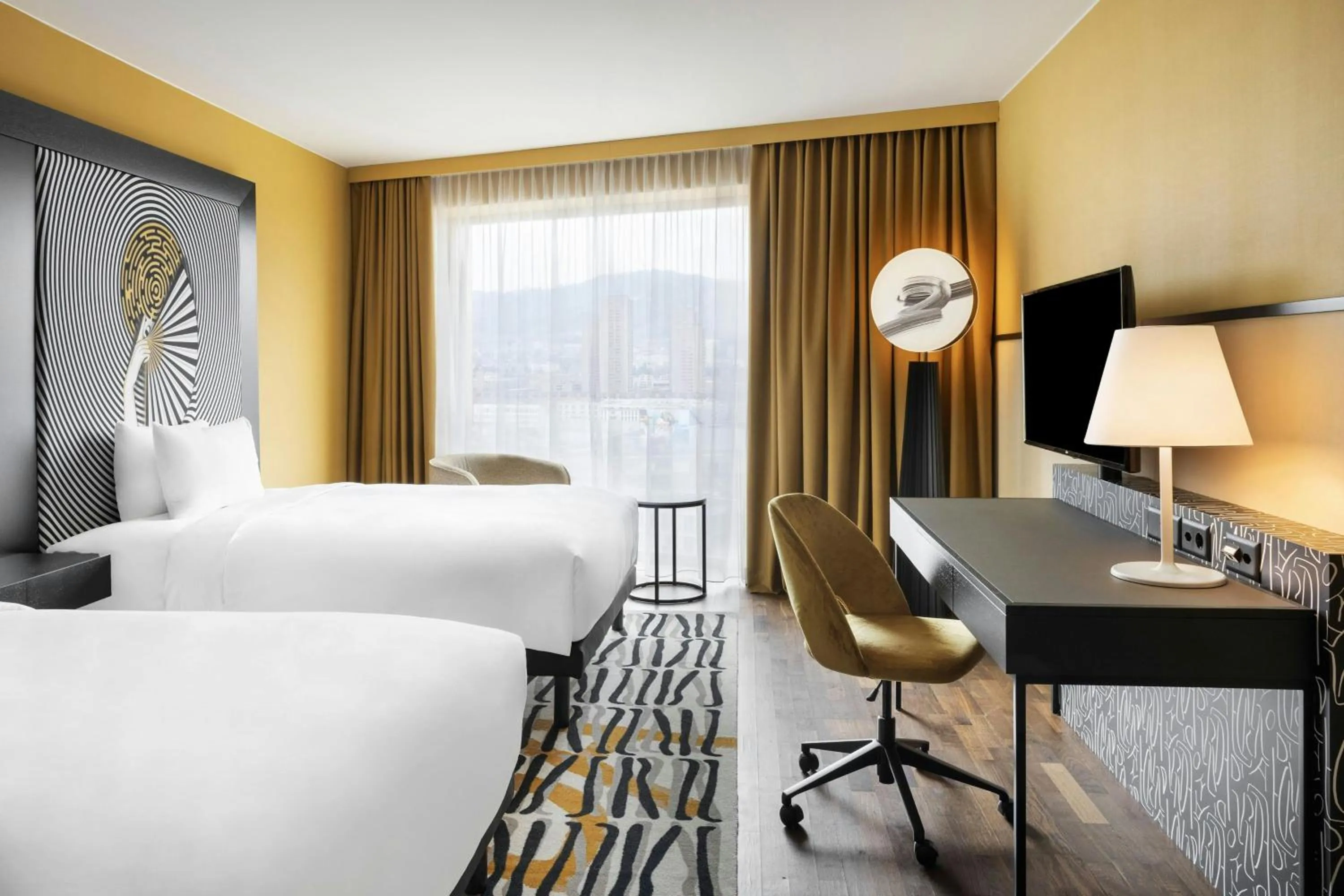 Photo of the whole room, Bed in Renaissance Zurich Tower Hotel
