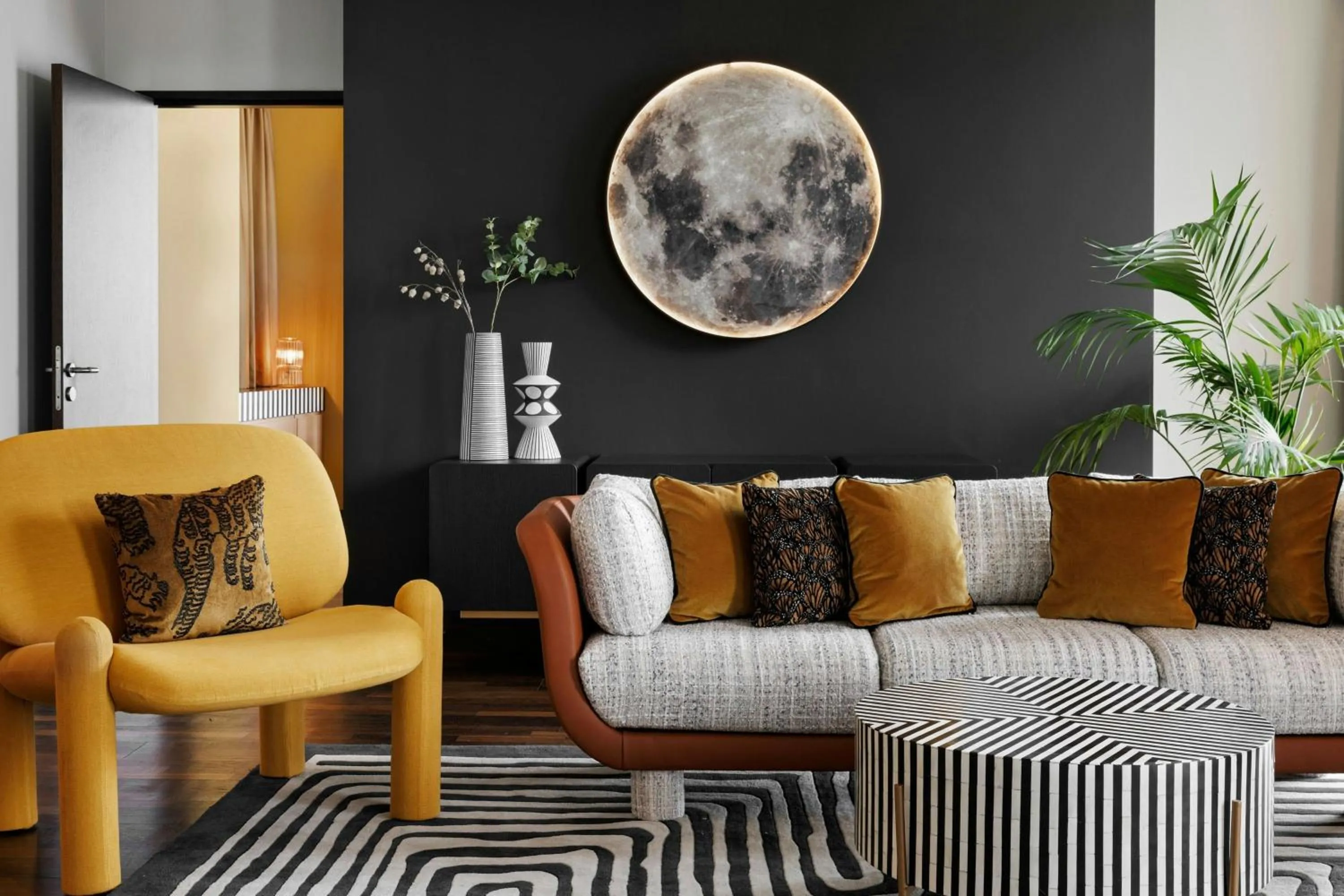 Photo of the whole room in Renaissance Zurich Tower Hotel