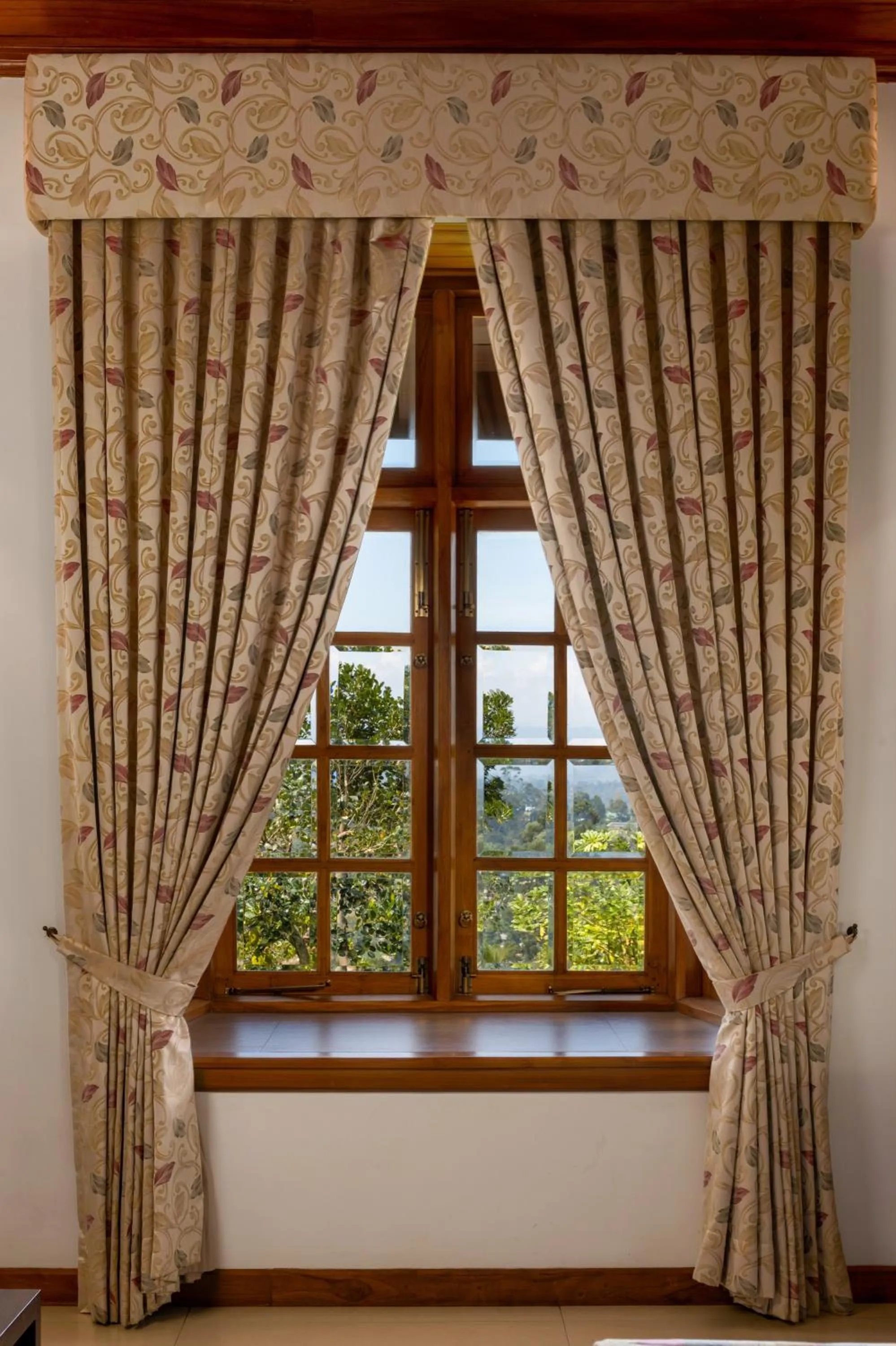 Garden view in Manor House Bandarawela By Seven Angels