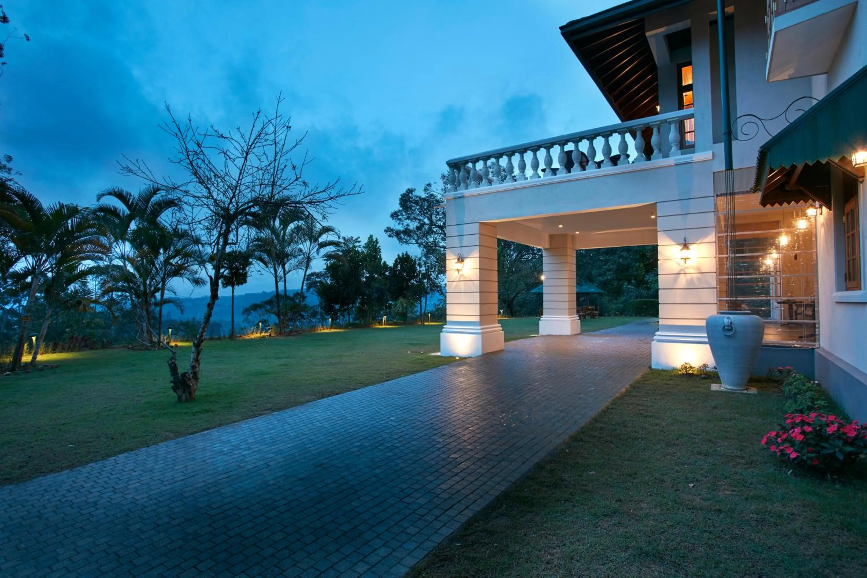 Balcony/Terrace in Manor House Bandarawela By Seven Angels