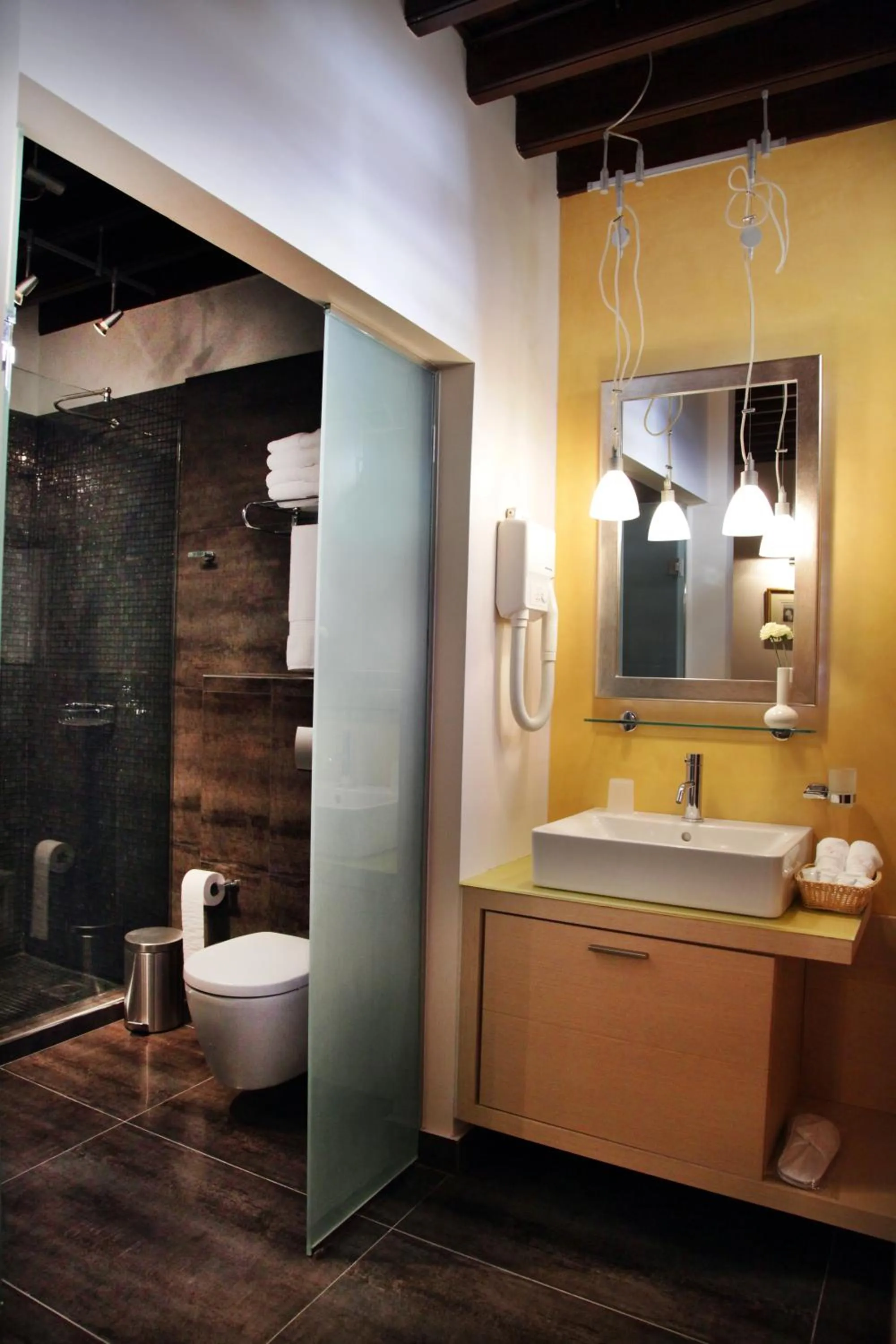 Shower in Rodos Niohori Elite Suites Boutique Hotel