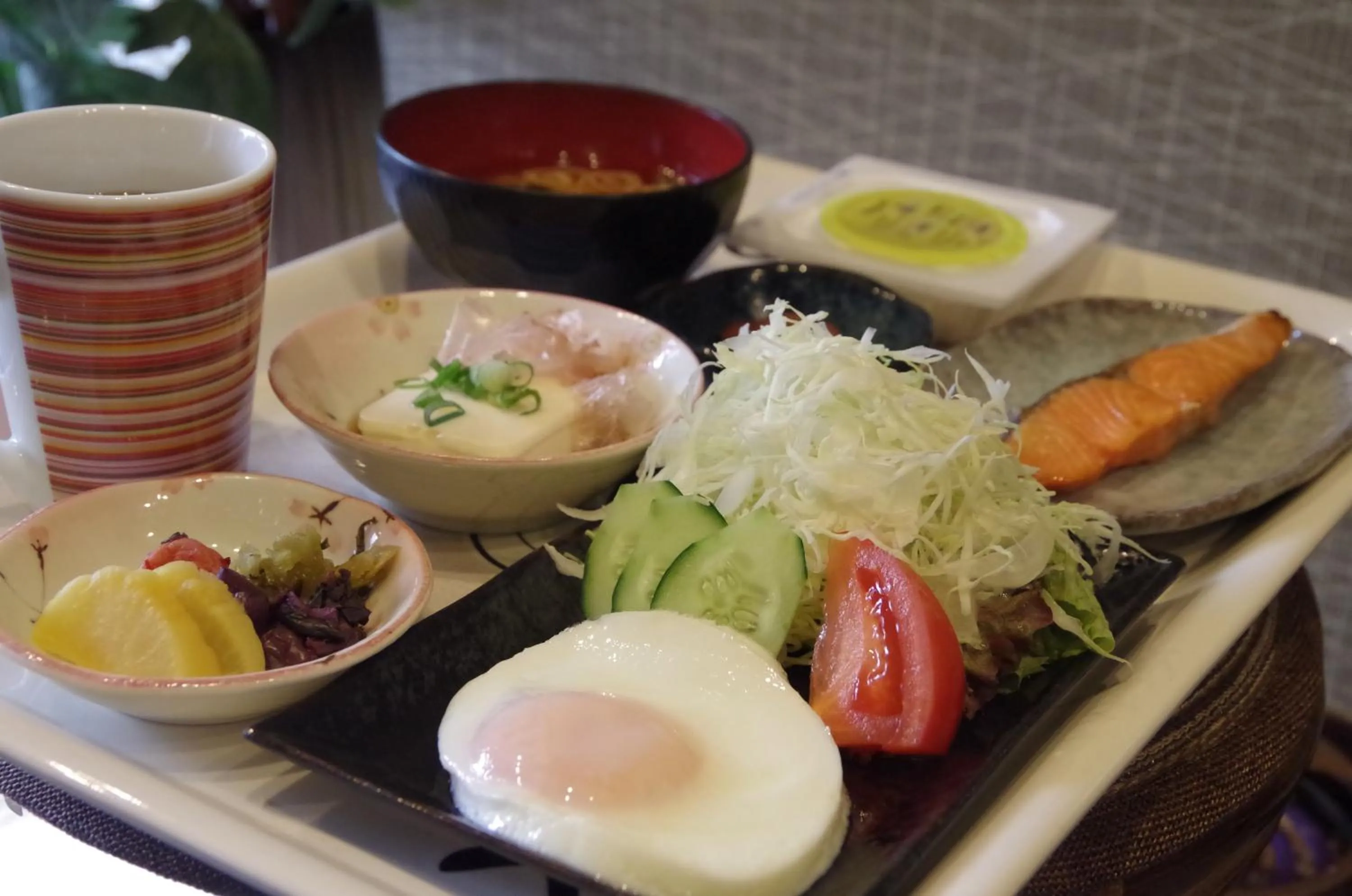 Asian breakfast in Ryoso Chatani