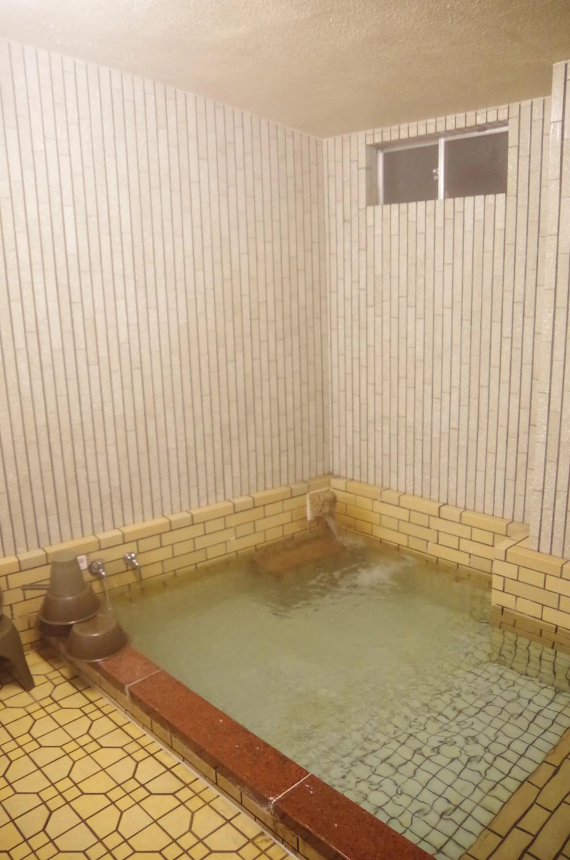 Hot Spring Bath in Ryoso Chatani