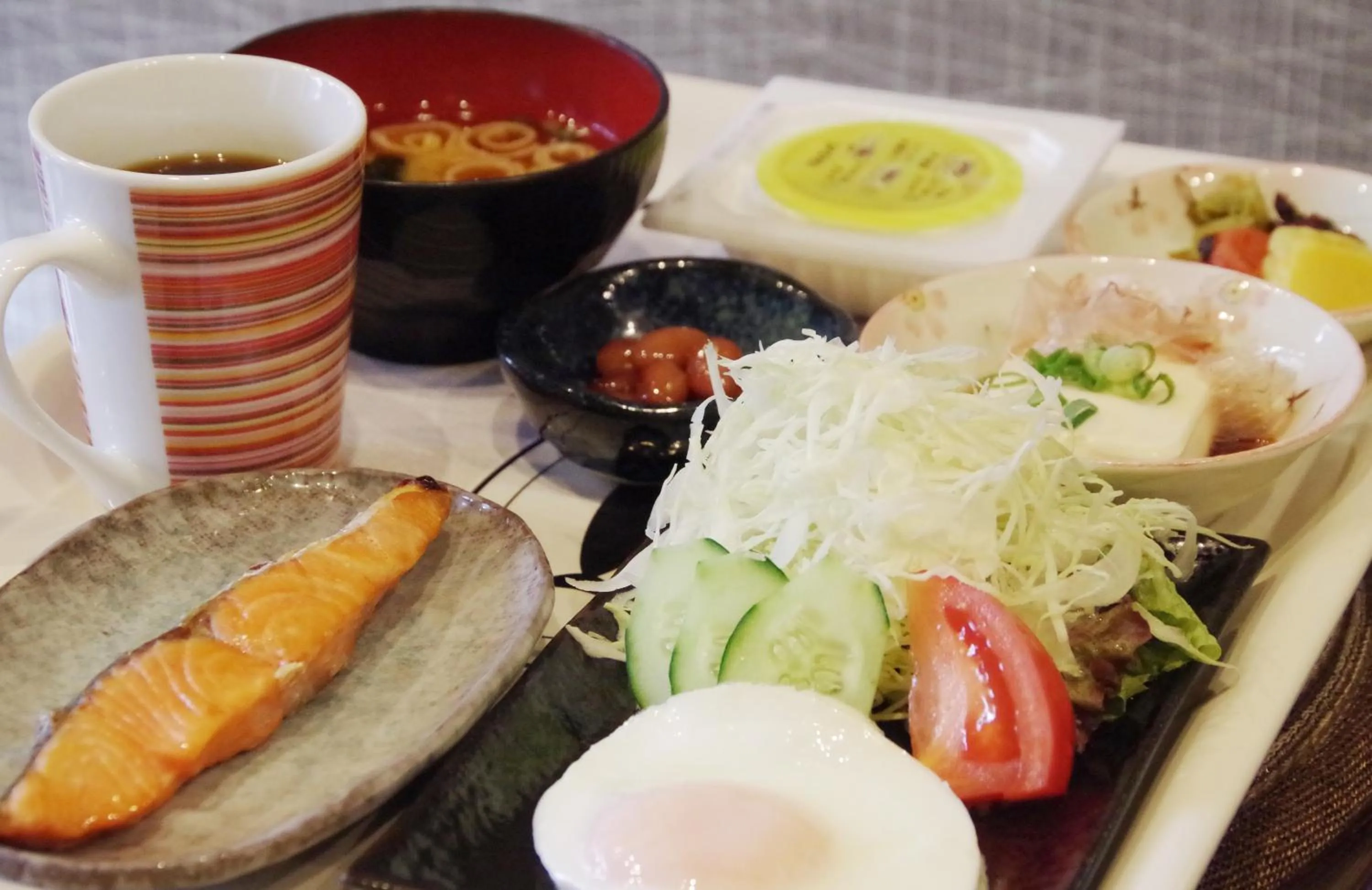 Asian breakfast in Ryoso Chatani