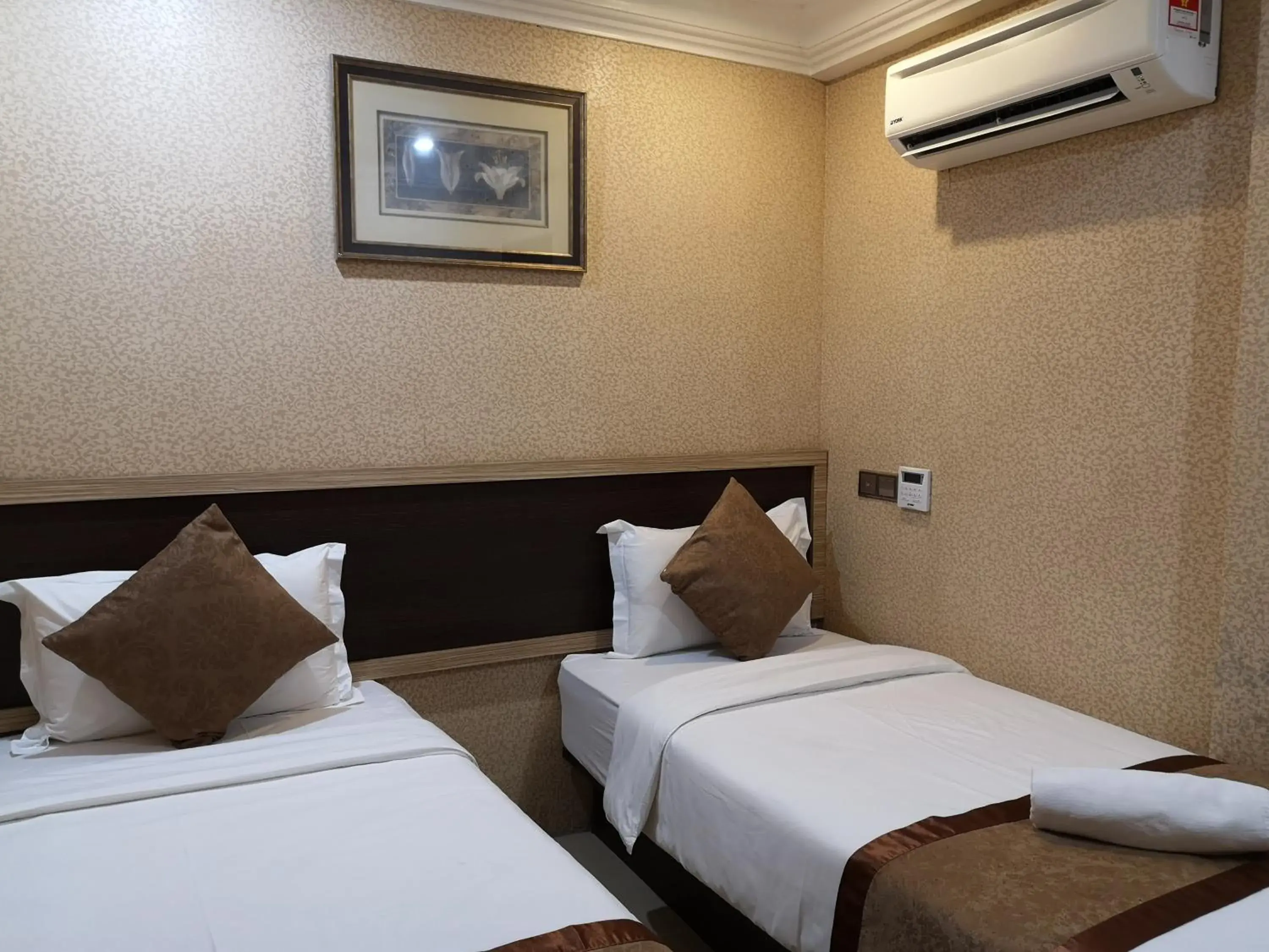 Bed in Hotel Grand Palace Ampang