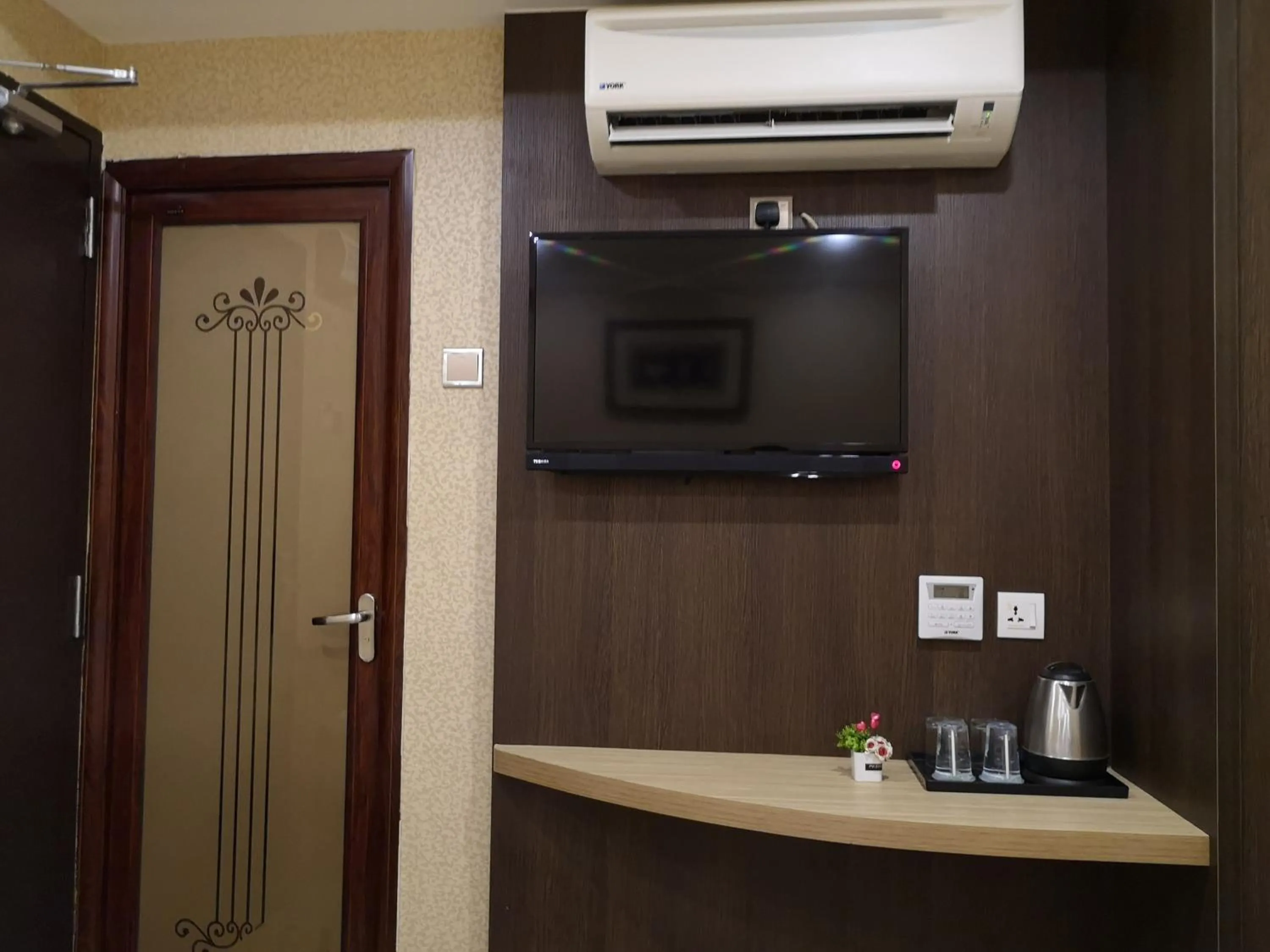 TV and multimedia in Hotel Grand Palace Ampang