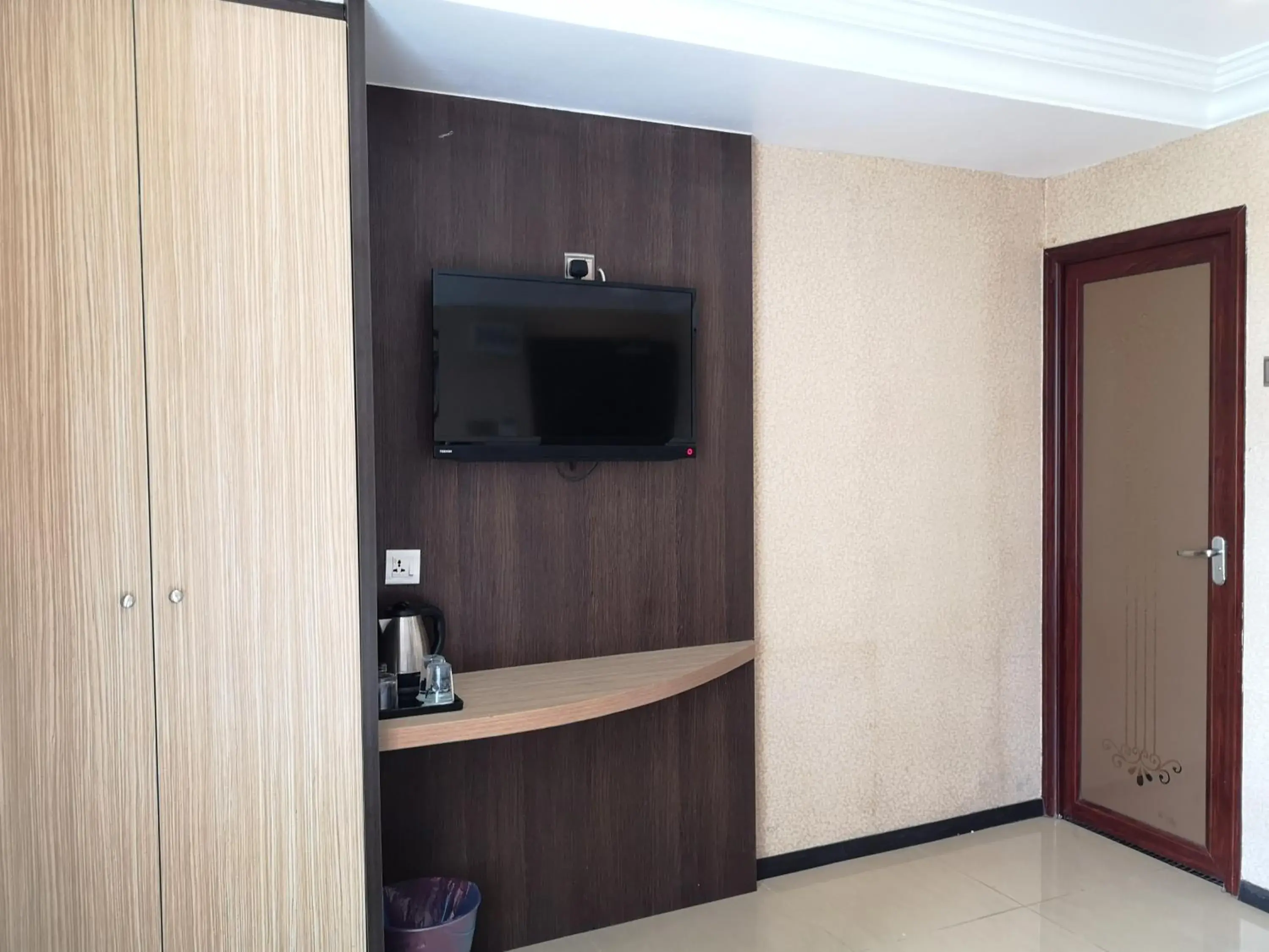 TV and multimedia, TV/Entertainment Center in Hotel Grand Palace Ampang