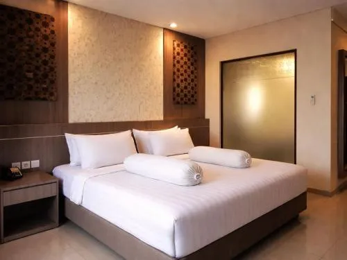 Nevada Ketapang Hotel