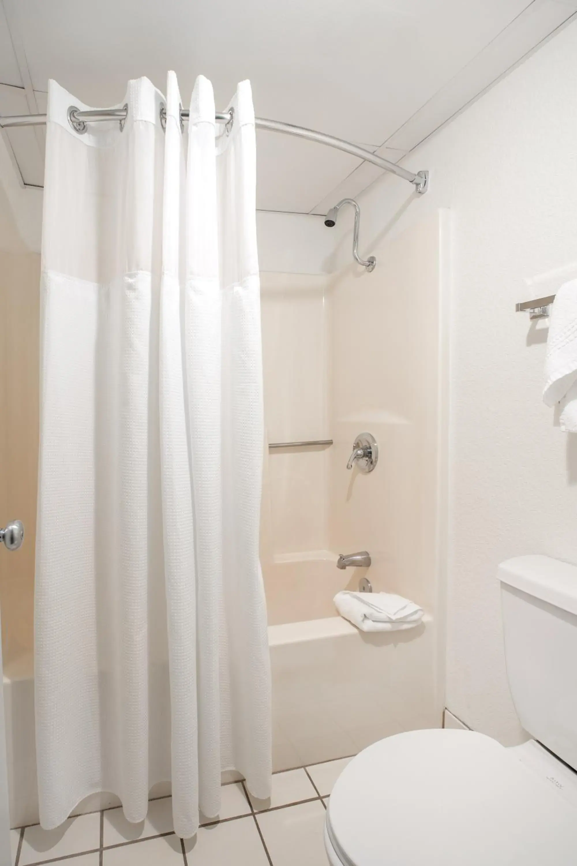 Executive King Room - single occupancy - Non-Smoking in Branson's Best Executive King Room - single occupancy - Non-Smoking in Branson's Best