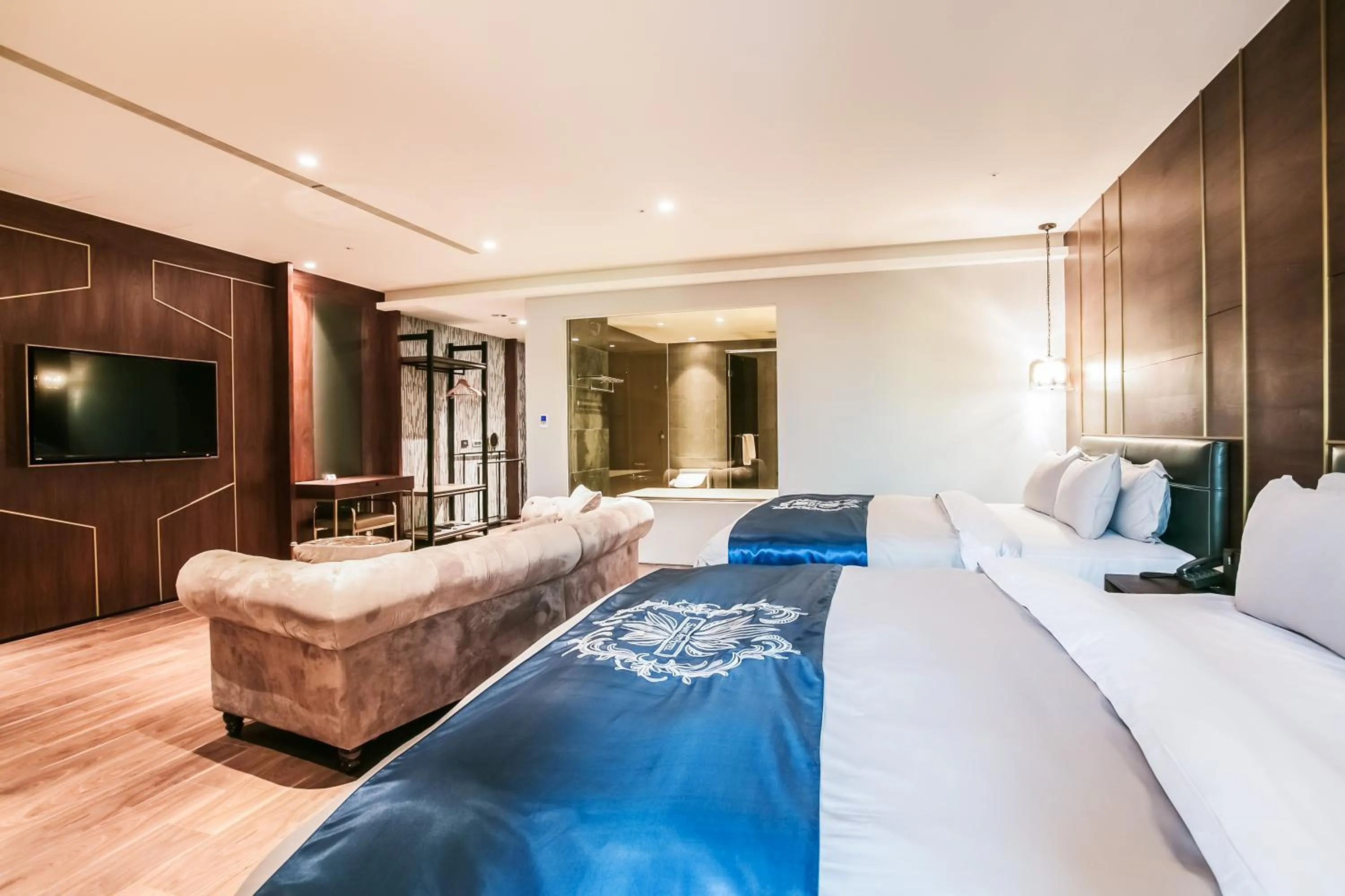 Photo of the whole room, Bed in Saint Art Hotel